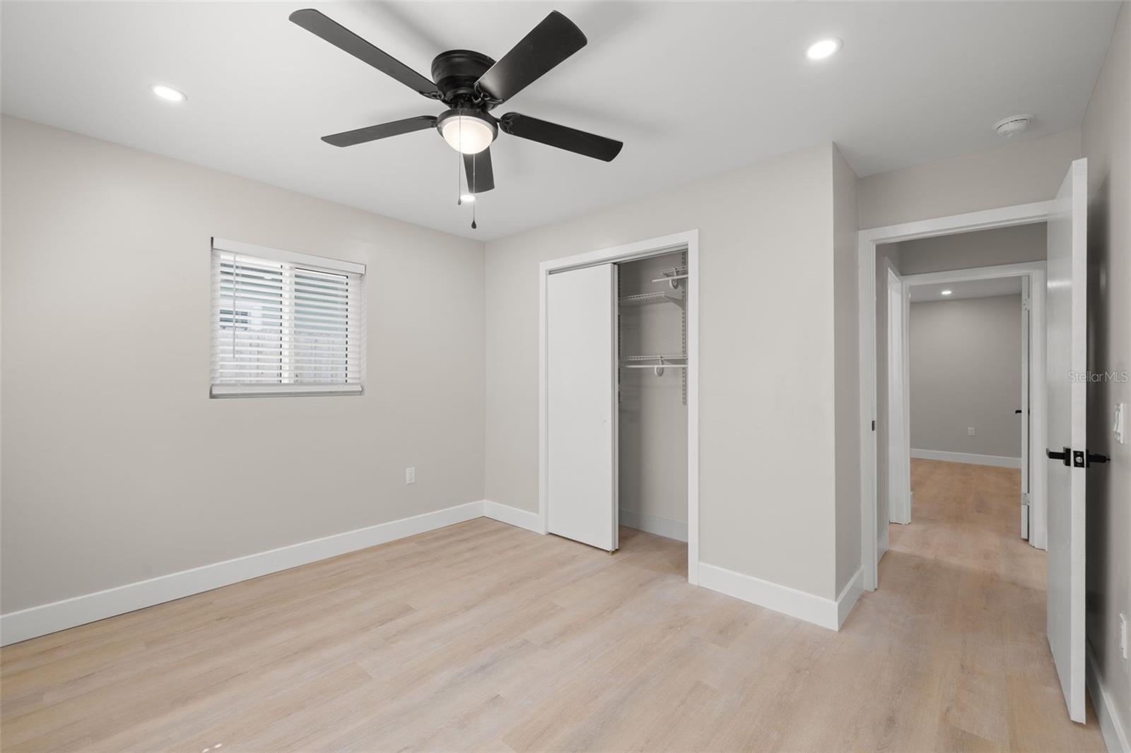 1500 SAN MATEO DR — photo 19