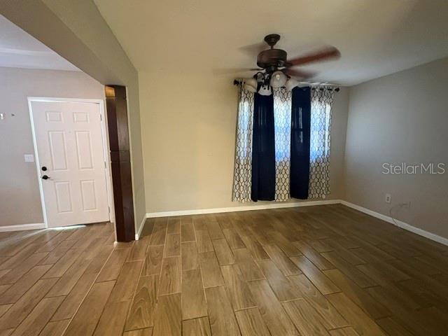 2982 MEADOW VIEW AVE — photo 7