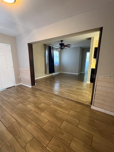 2982 MEADOW VIEW AVE — photo 8