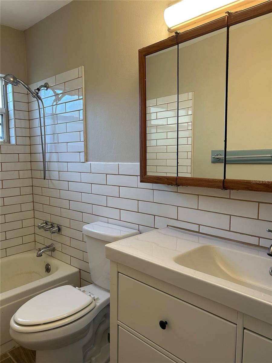 2982 MEADOW VIEW AVE — photo 11