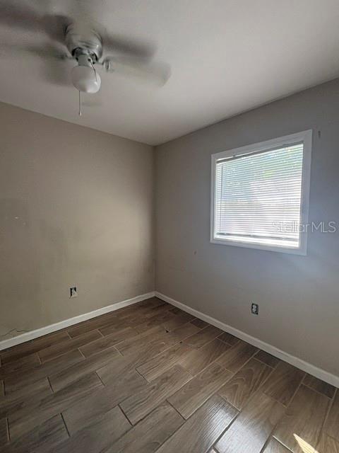 2982 MEADOW VIEW AVE — photo 15