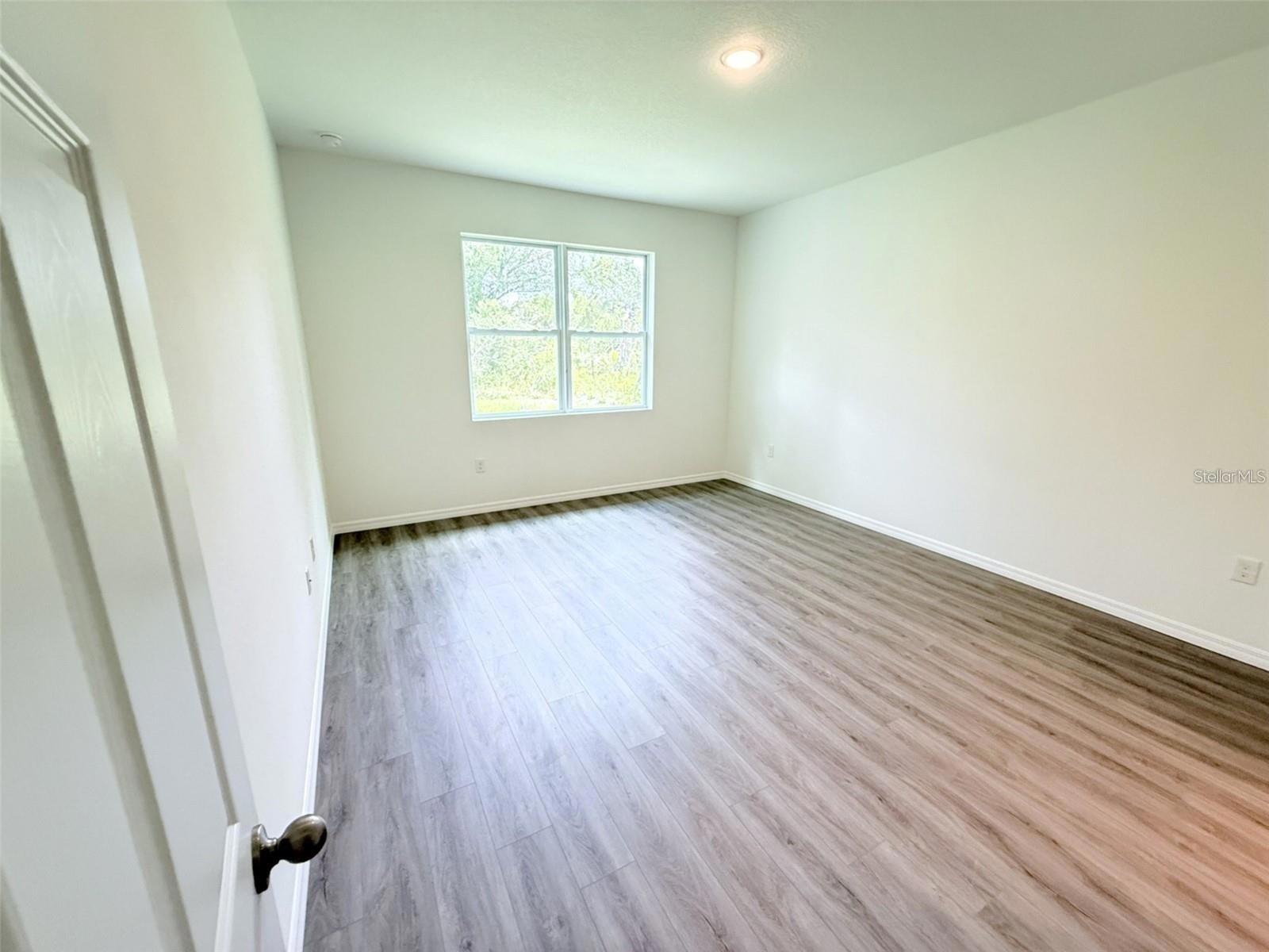 1074 KACERIK ST — photo 8