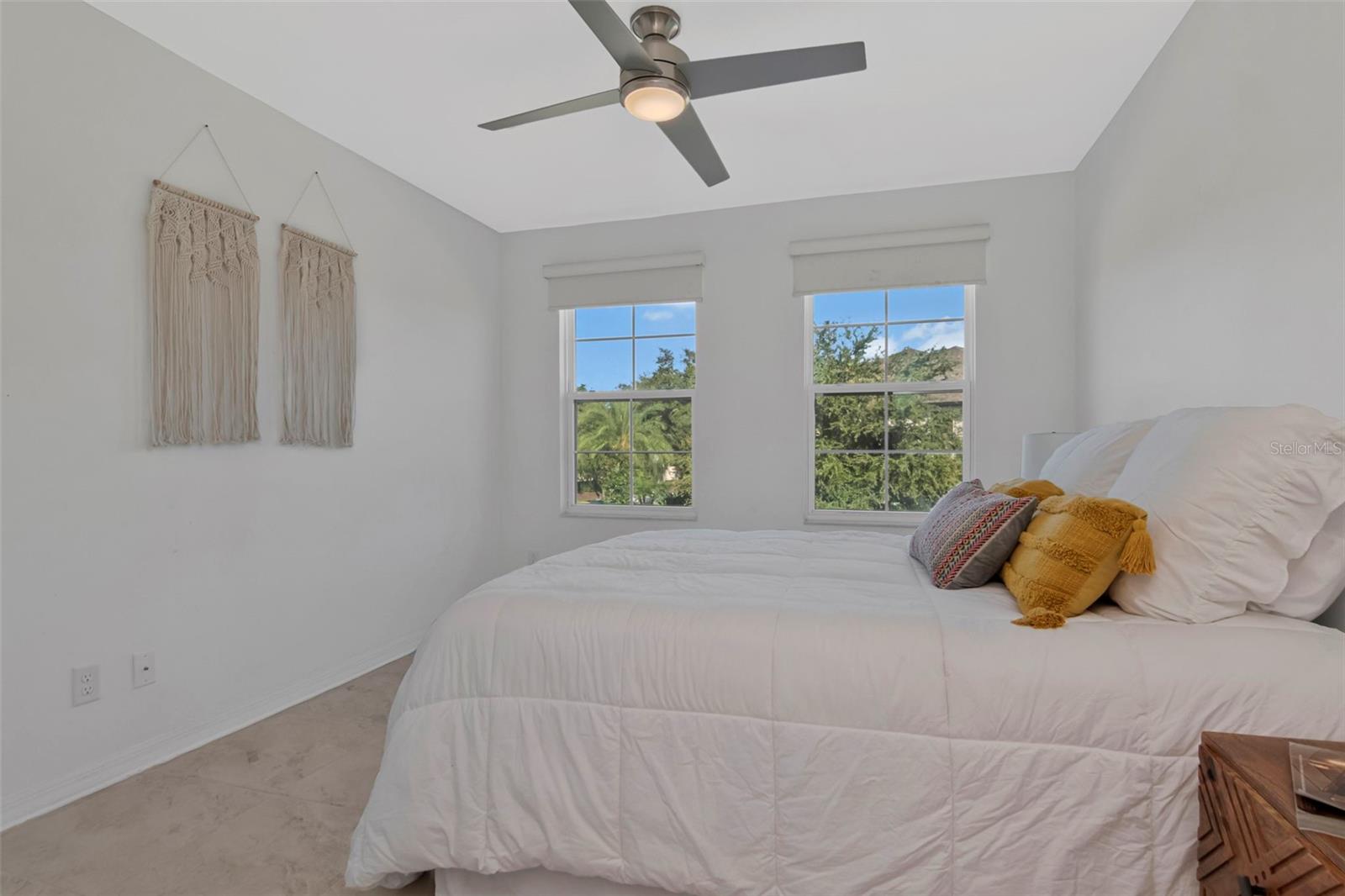 2455 GOLDEN PASTURE CIR — photo 24