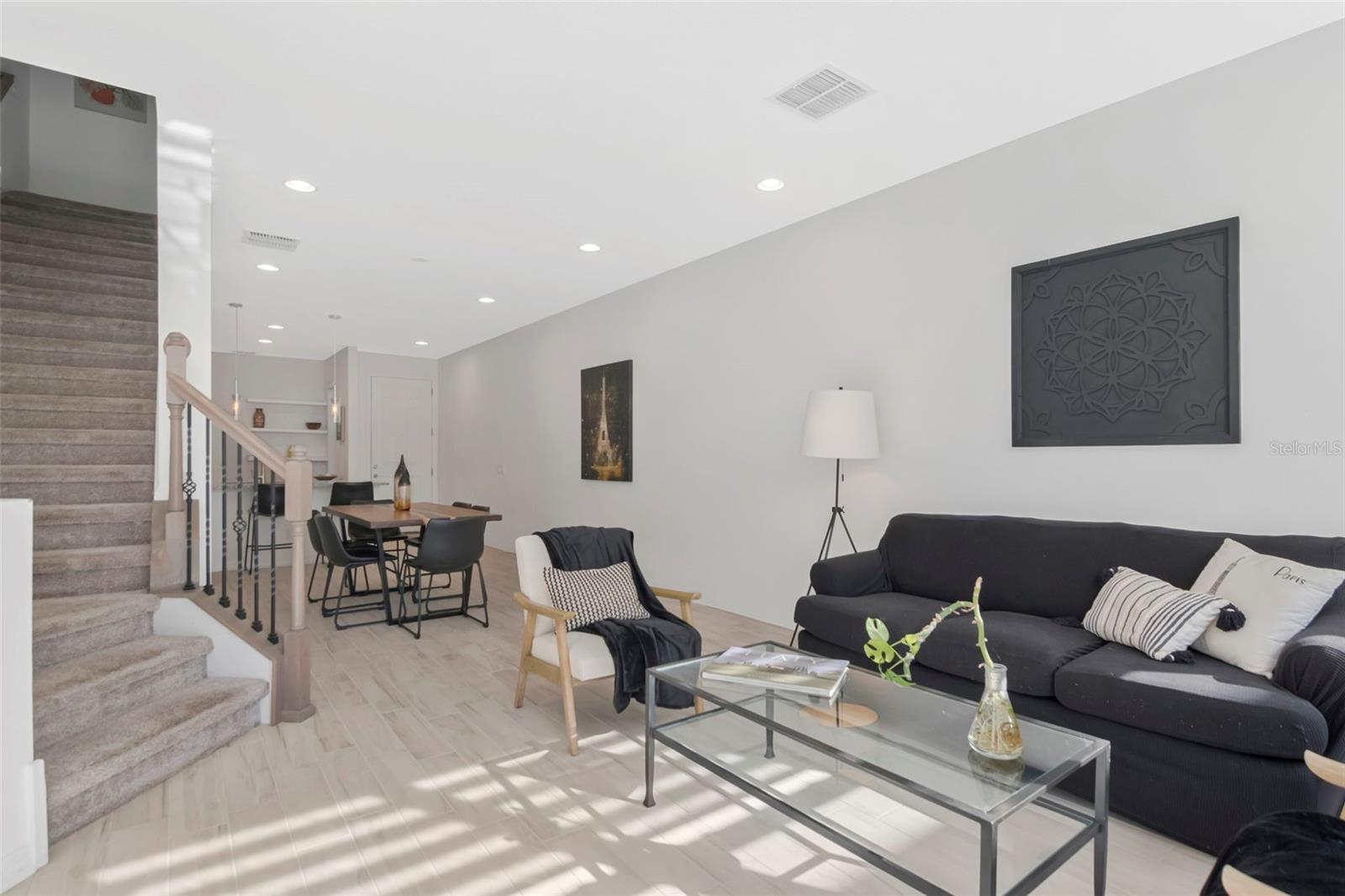 2455 GOLDEN PASTURE CIR — photo 15