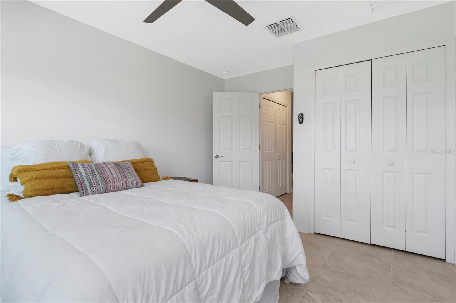 2455 GOLDEN PASTURE CIR — photo 23