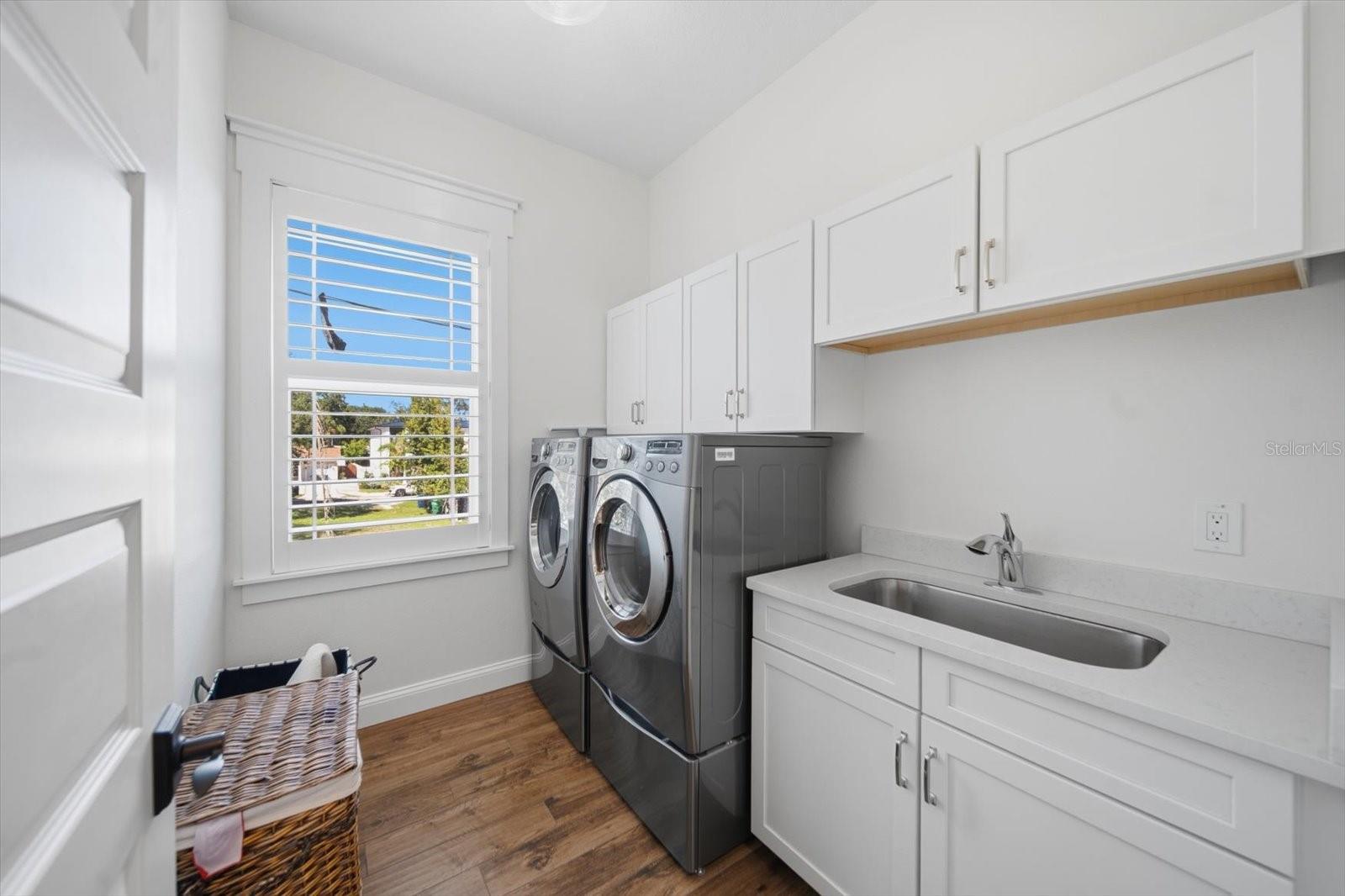 3608 E STERLING CIR — photo 28