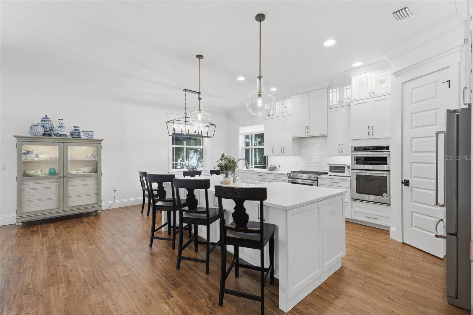 3608 E STERLING CIR — photo 41