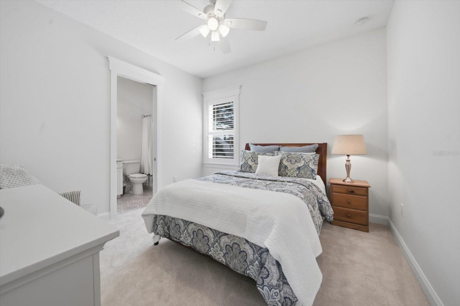 3608 E STERLING CIR — photo 22