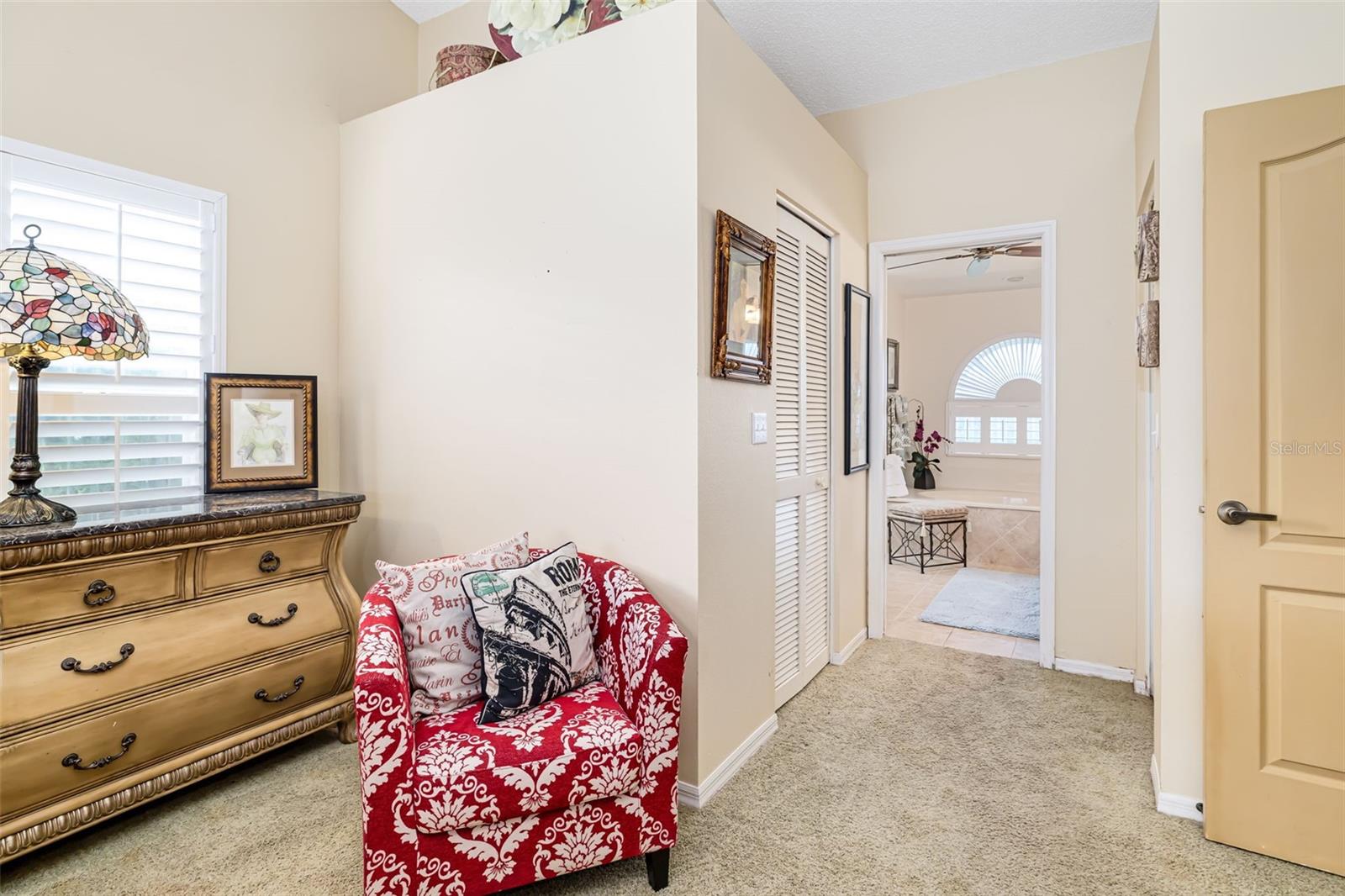 9678 KNIGHTSBRIDGE CIR — photo 30