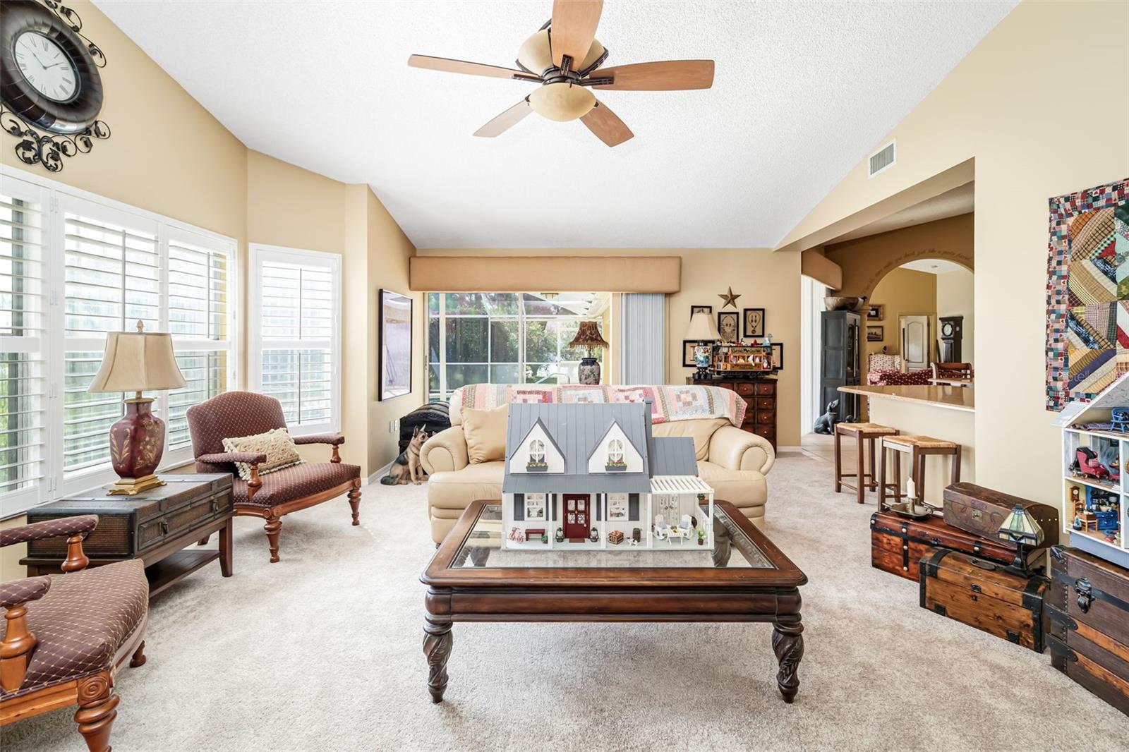 9678 KNIGHTSBRIDGE CIR — photo 22