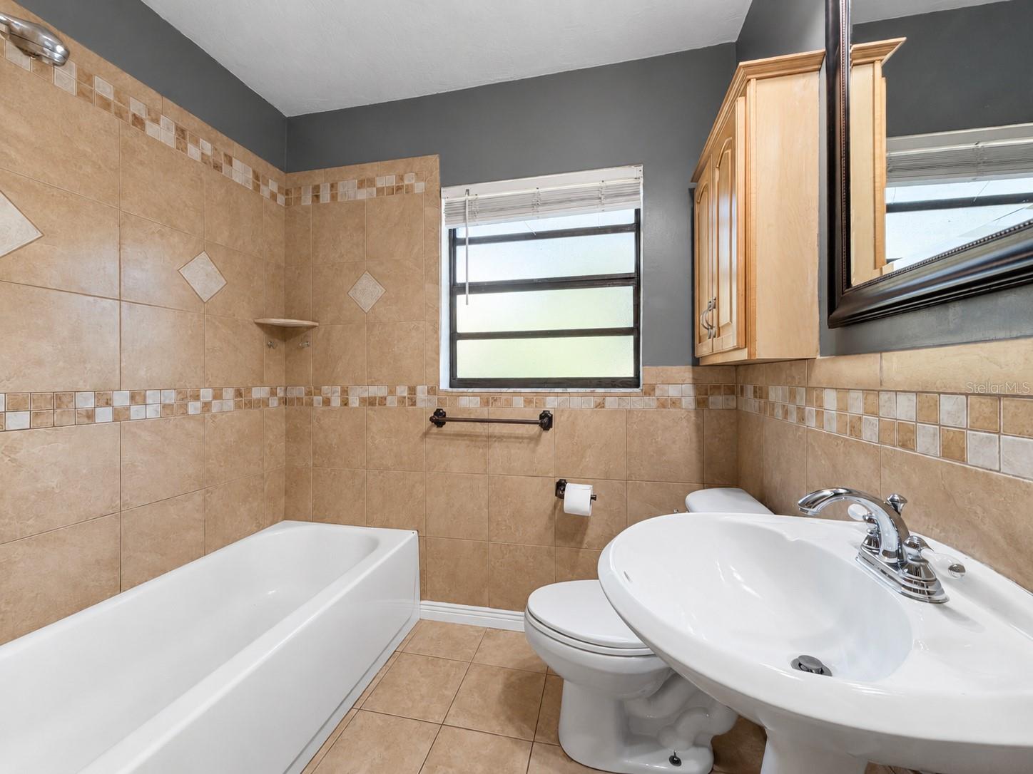 730 SAN CHRISTOPHER DR — photo 16