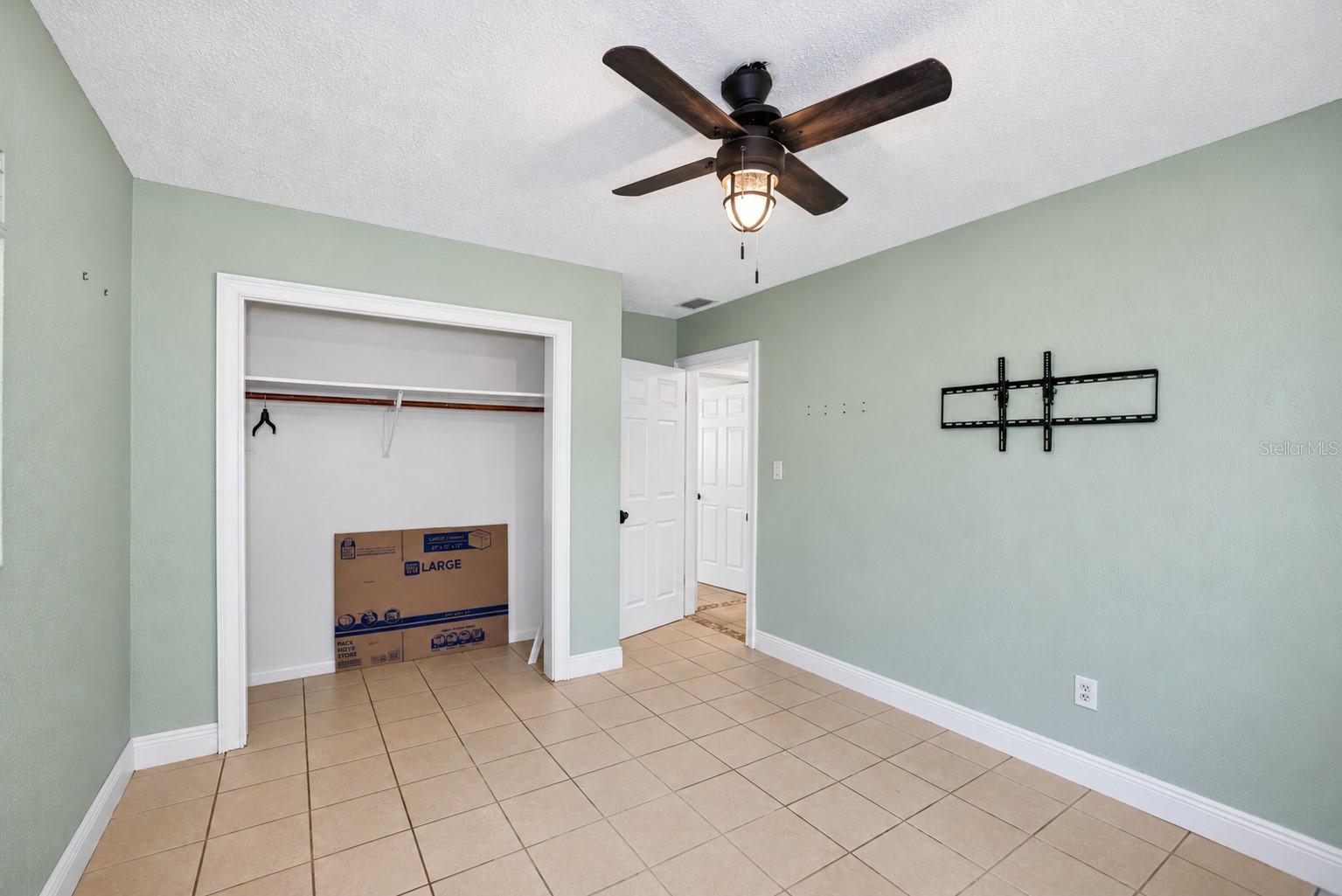 730 SAN CHRISTOPHER DR — photo 12