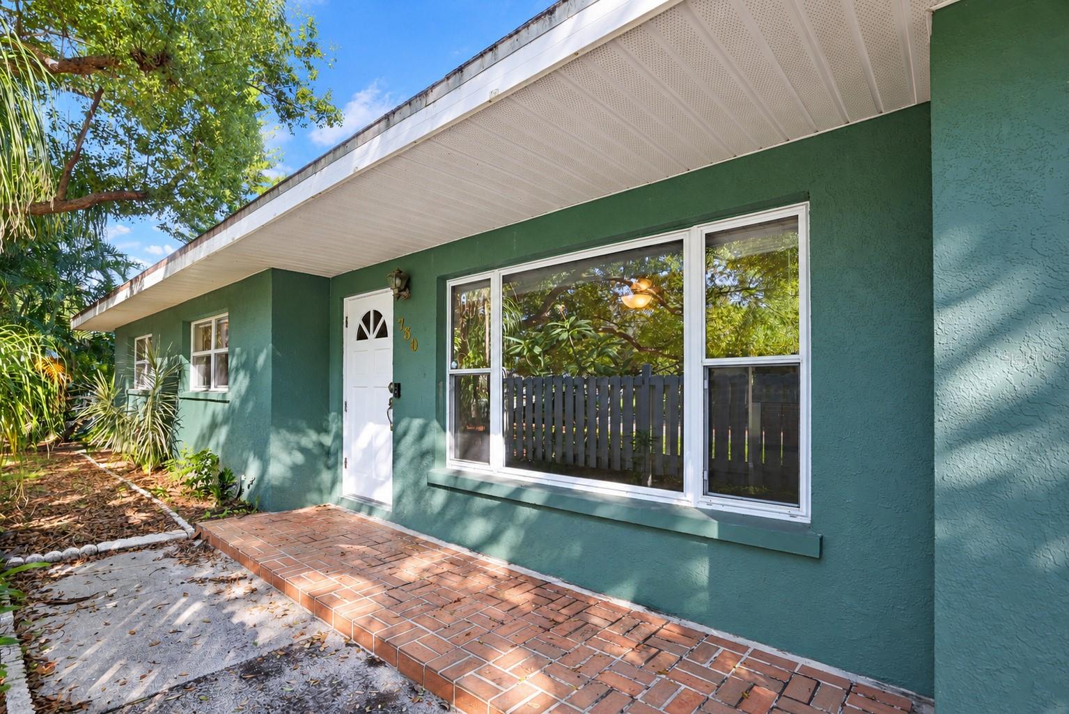 730 SAN CHRISTOPHER DR — photo 23