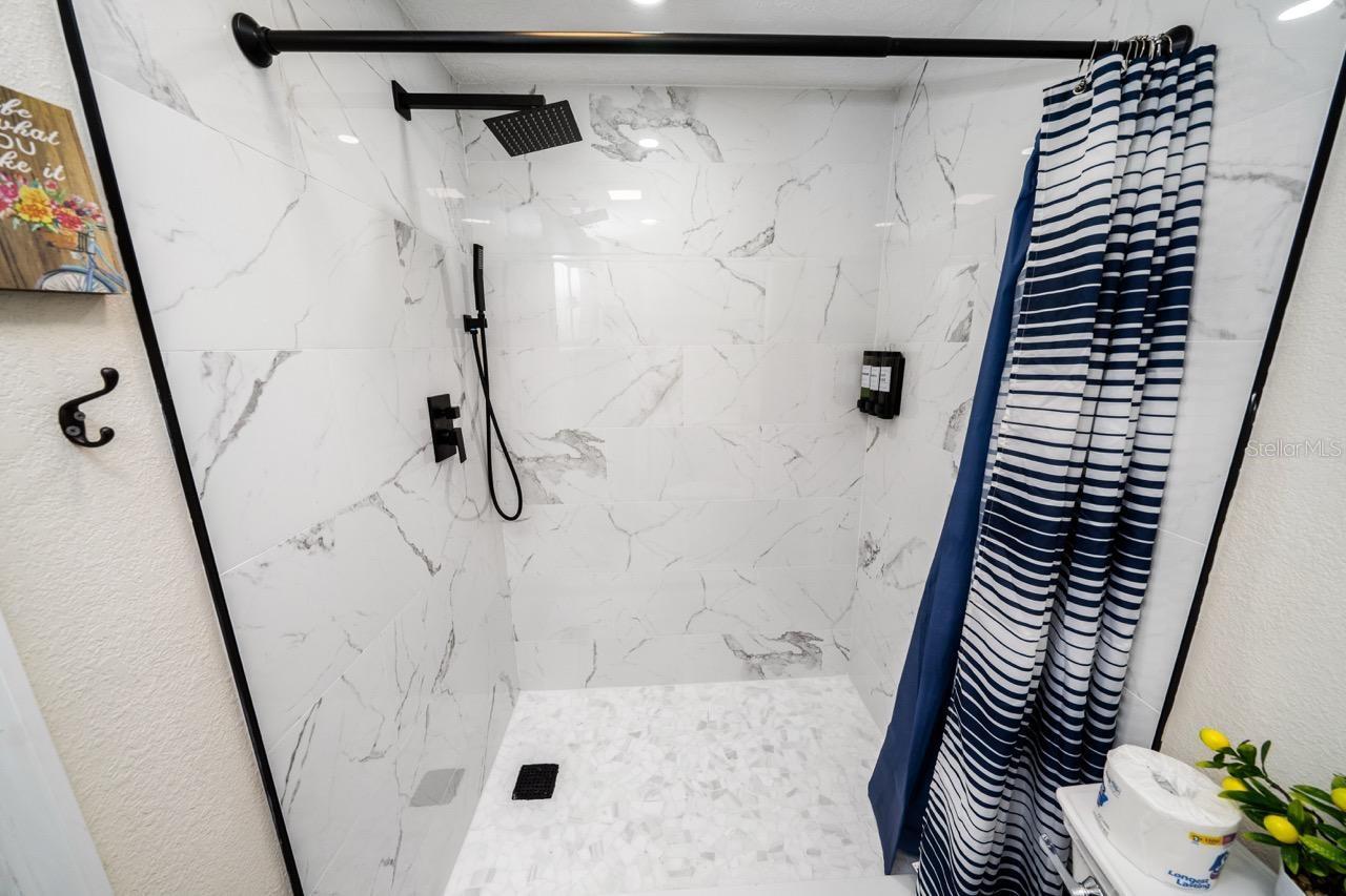 3549 ROCKAWAY DR — photo 12