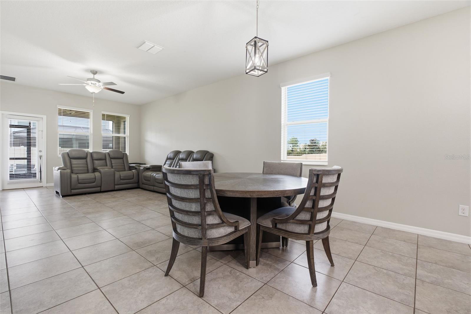 9049 SHADYSIDE LN — photo 15