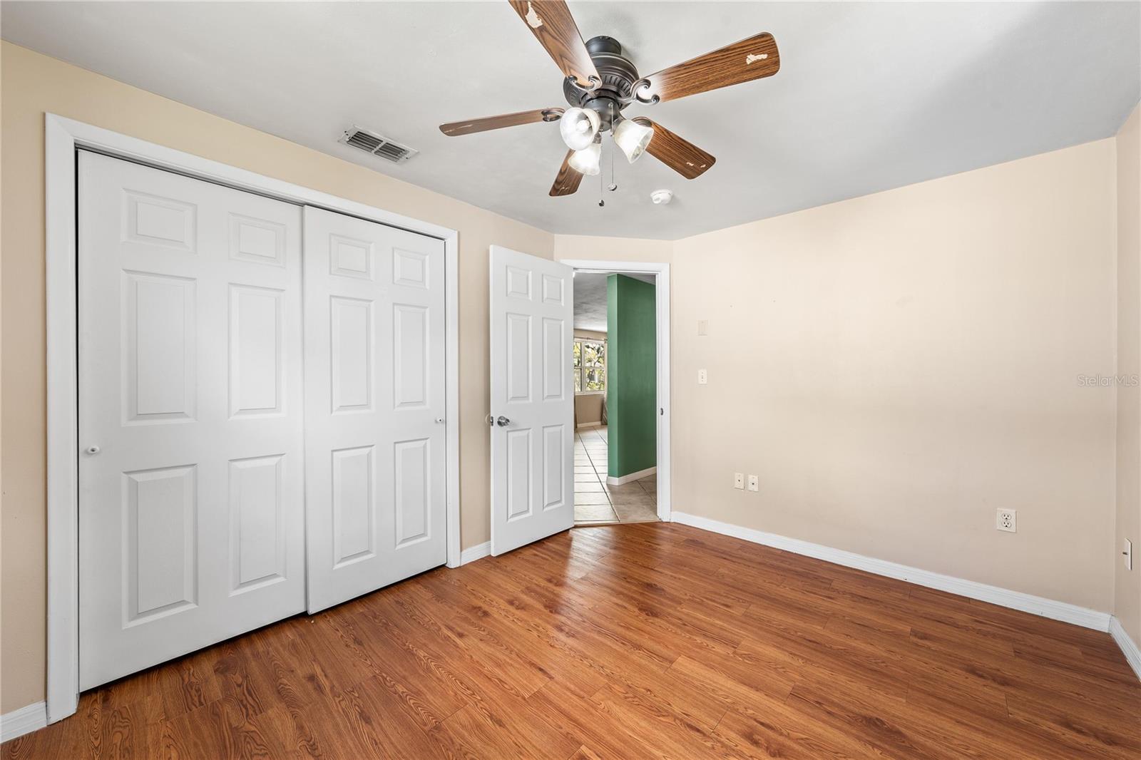 5017 OVERLOOK DR — photo 26