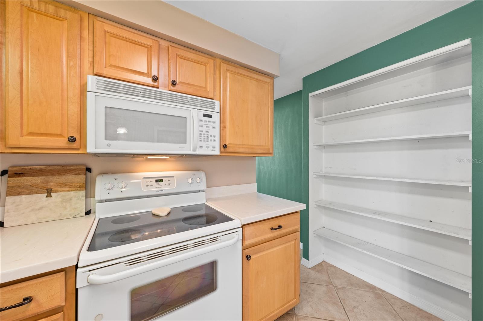 5017 OVERLOOK DR — photo 12