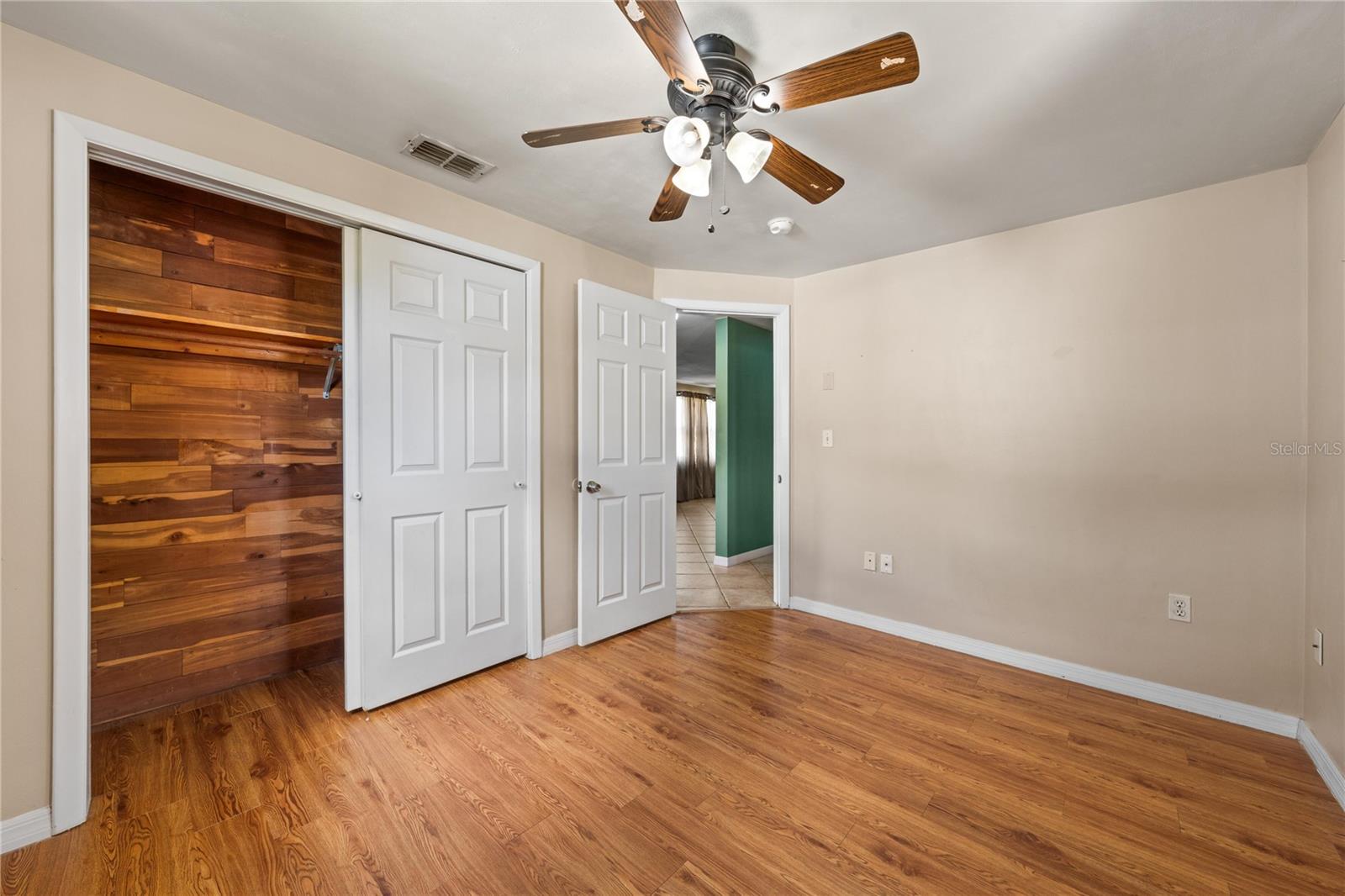 5017 OVERLOOK DR — photo 20