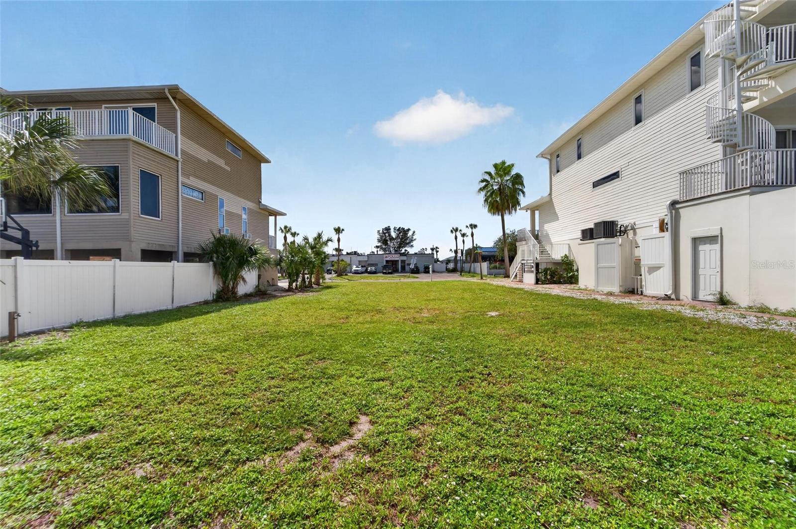 1317 APOLLO BEACH BLVD — photo 17