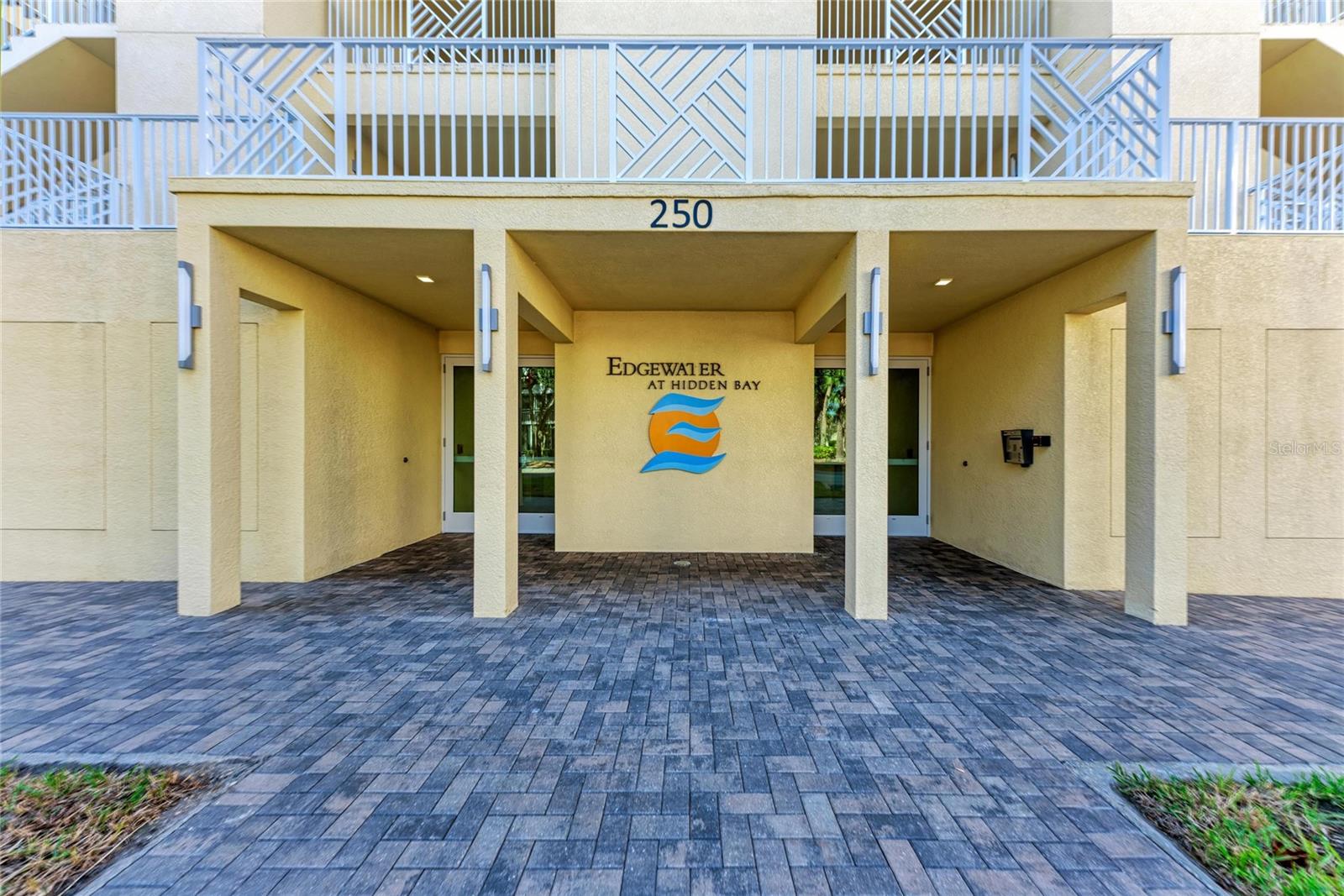 250 HIDDEN BAY DR #301 — photo 36