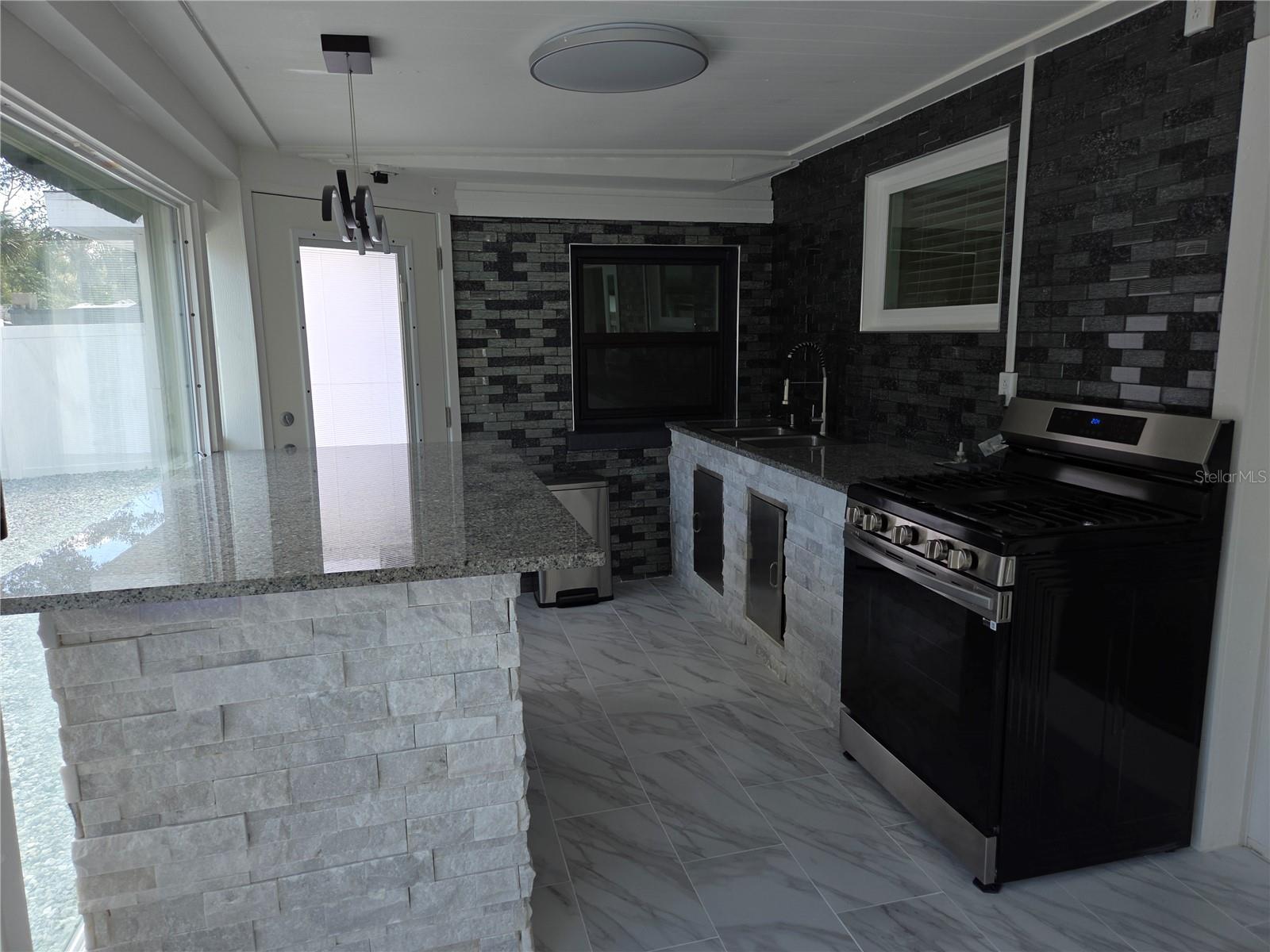 3129 BALDWIN AVE — photo 23
