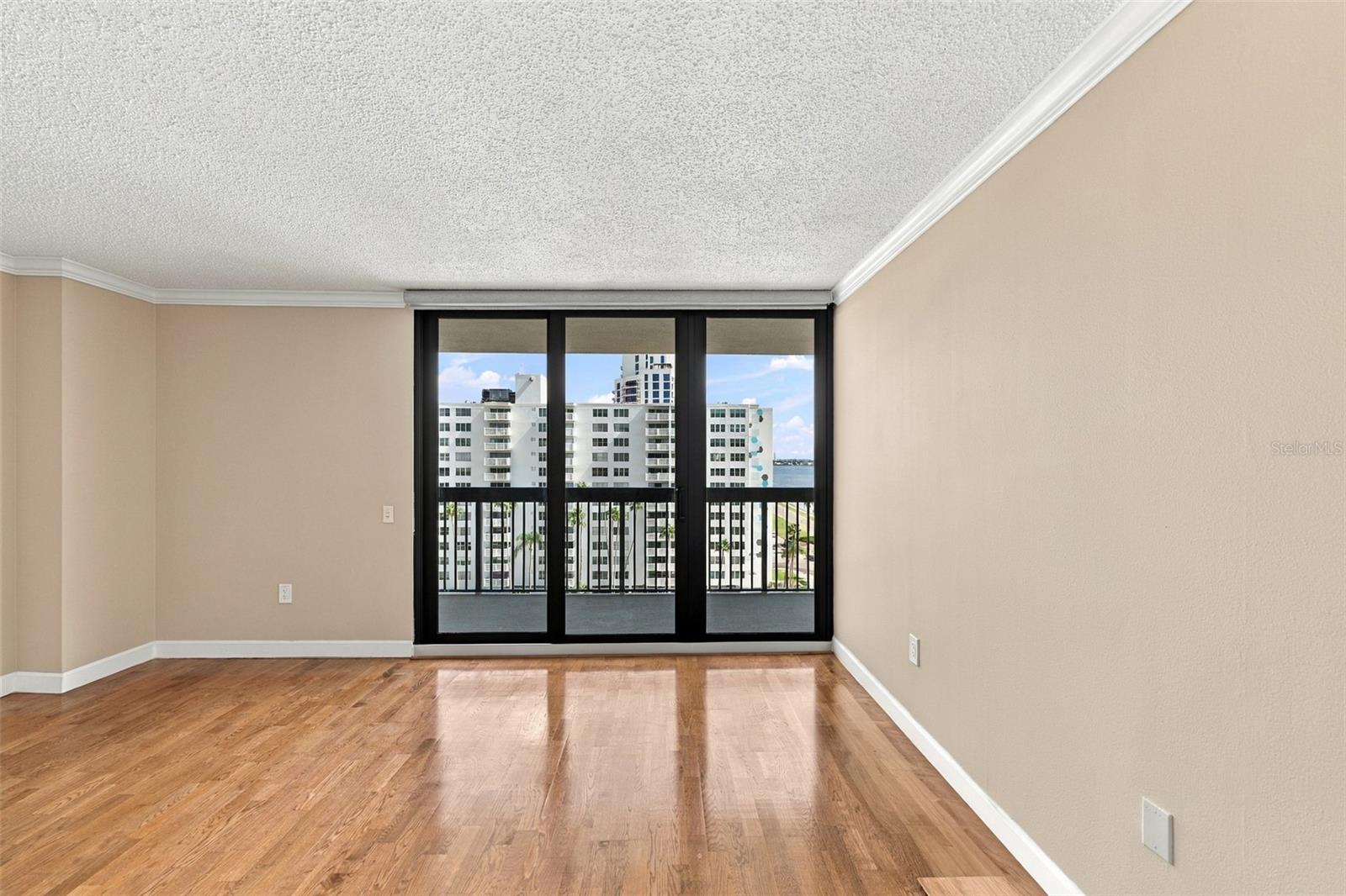 2413 BAYSHORE BLVD #1005 — photo 33