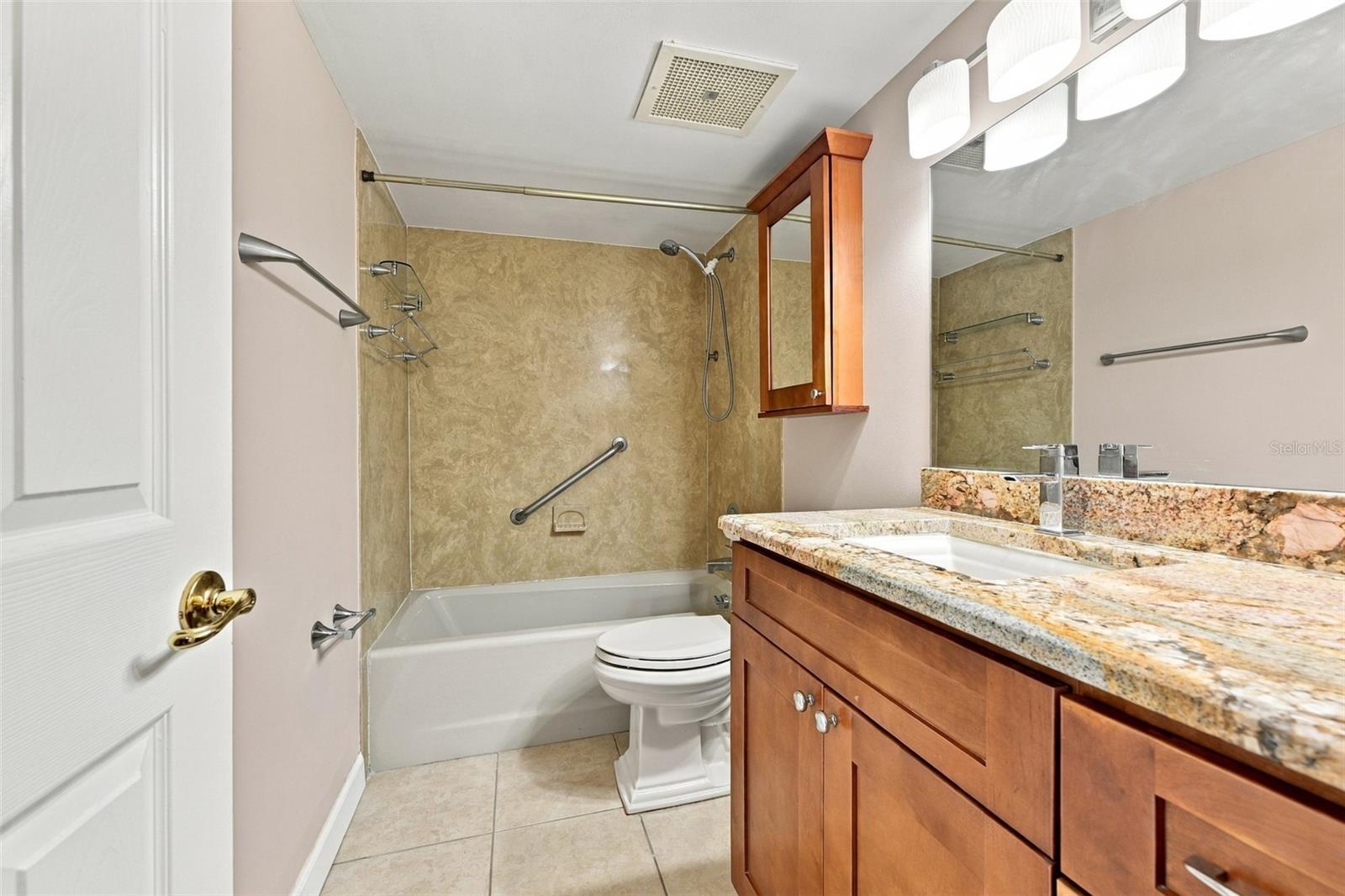 2413 BAYSHORE BLVD #1005 — photo 30