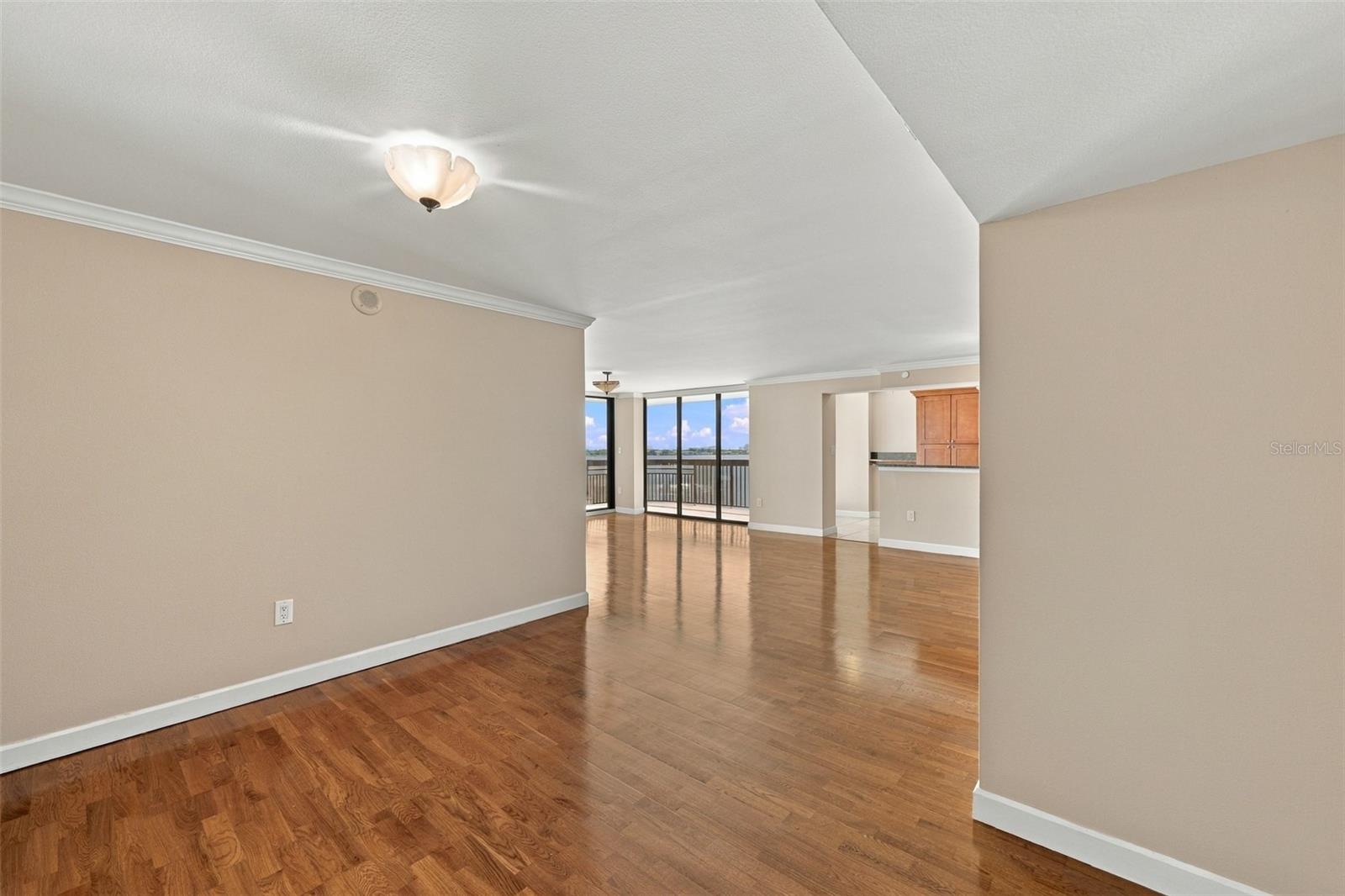 2413 BAYSHORE BLVD #1005 — photo 28