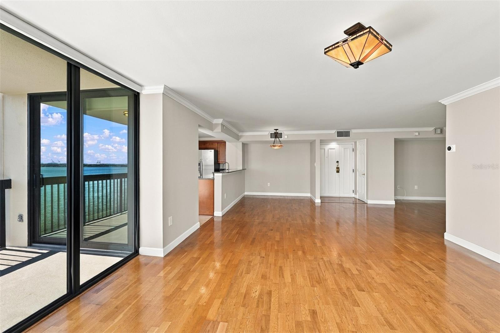 2413 BAYSHORE BLVD #1005 — photo 13