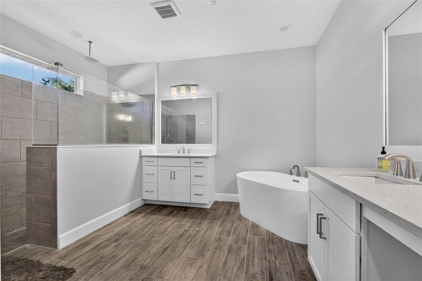 816 MANNS HARBOR DR — photo 30