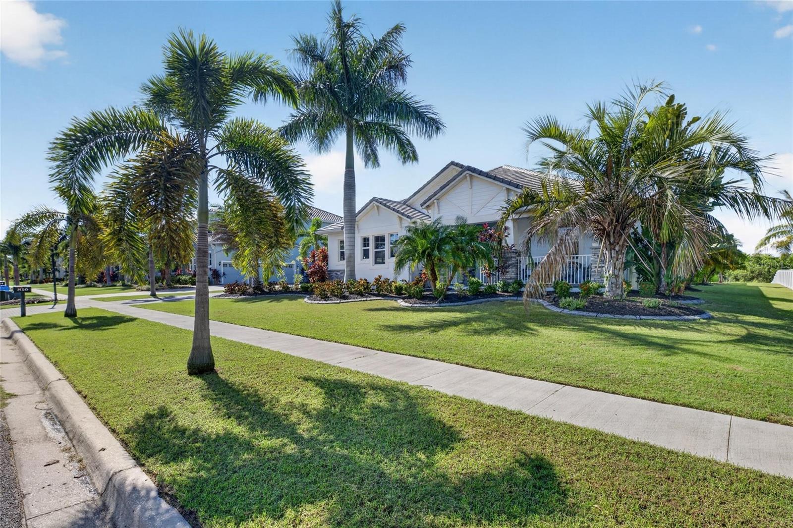 816 MANNS HARBOR DR — photo 64