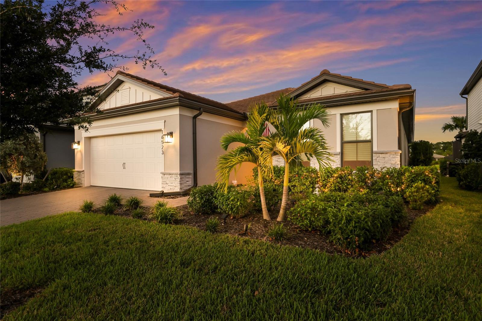 16523 ARBOR RIDGE TRL — photo 2