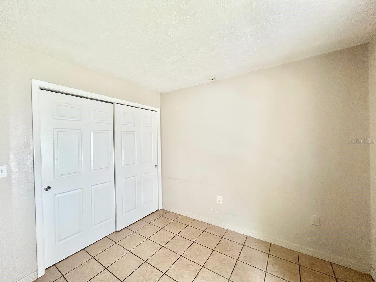 5800 MONTANA AVE — photo 22