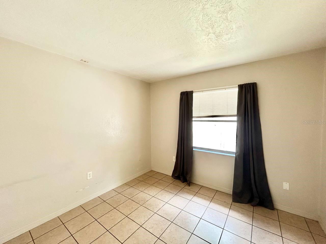 5800 MONTANA AVE — photo 20