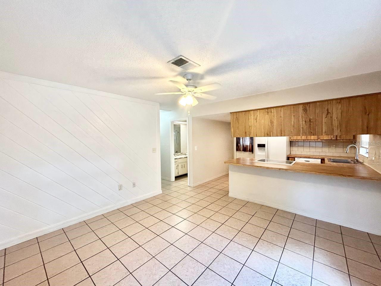 5800 MONTANA AVE — photo 6