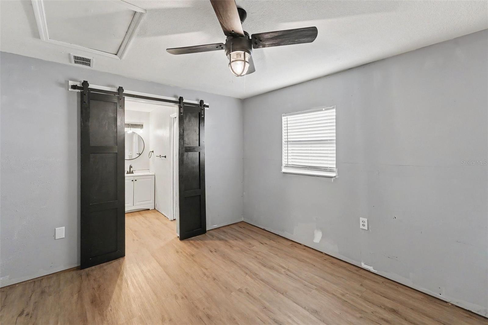 5200 BEHMS CT — photo 7