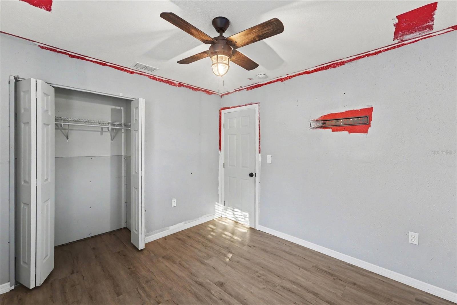 5200 BEHMS CT — photo 10