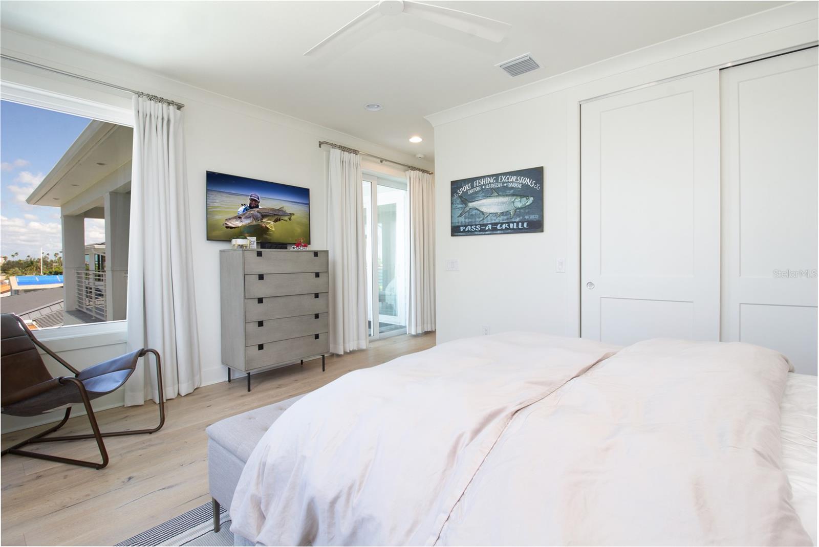 271 S JULIA CIR — photo 46