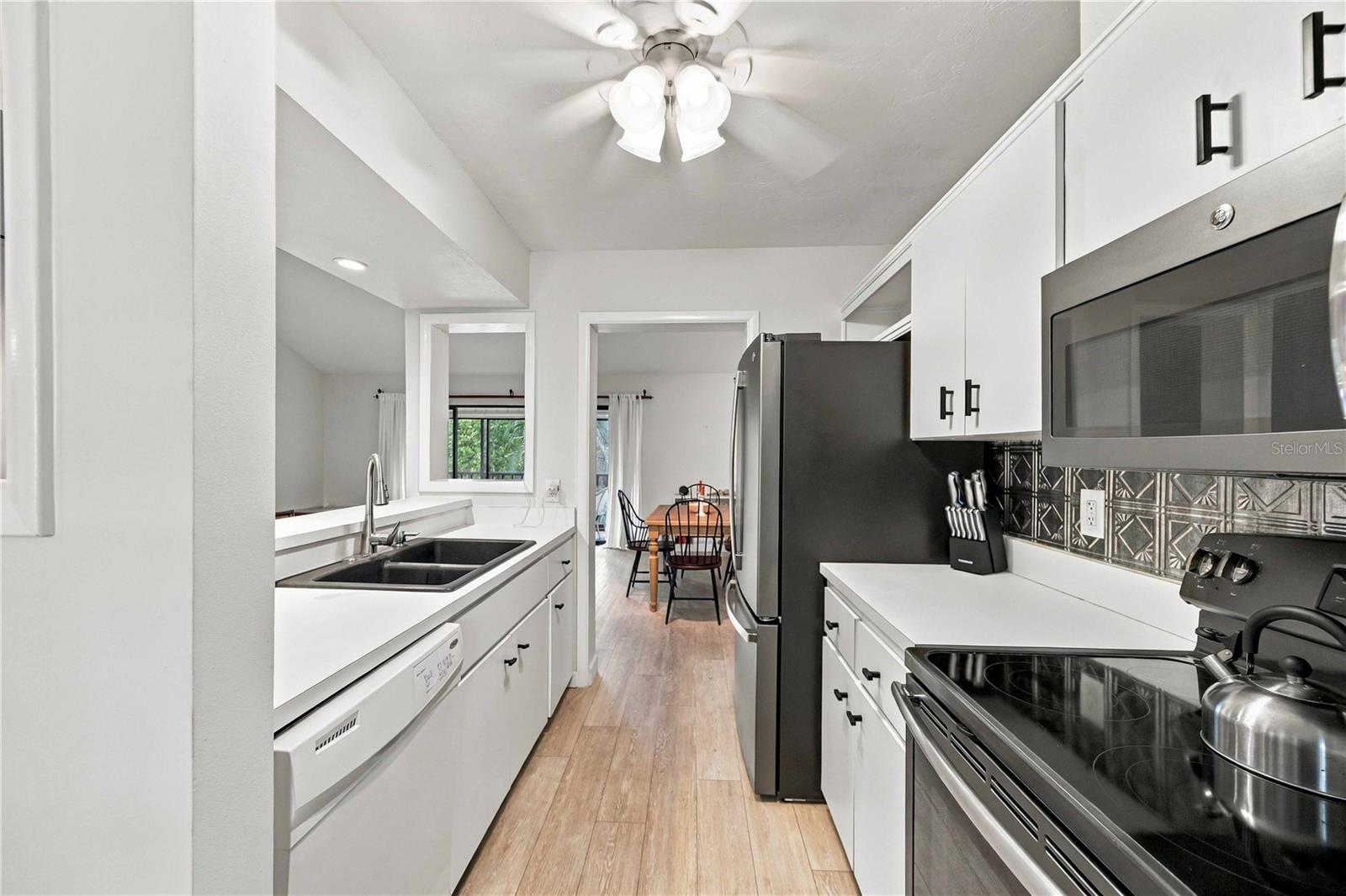 1711 PELICAN COVE RD #443 — photo 13