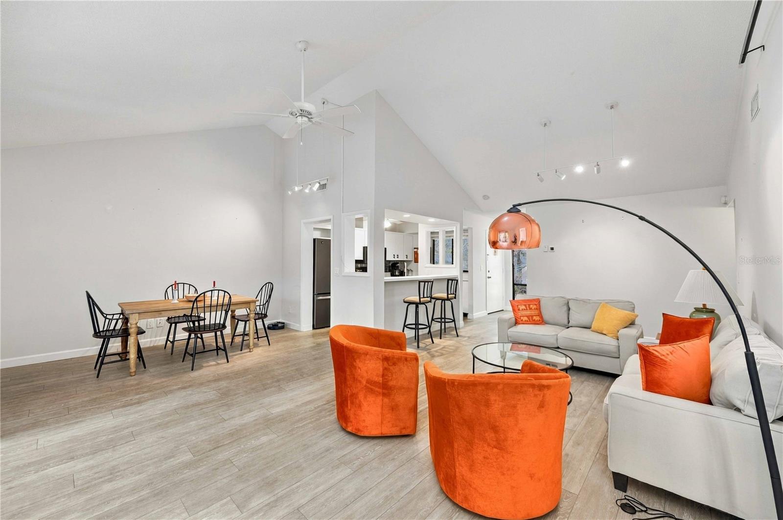 1711 PELICAN COVE RD #443 — photo 5