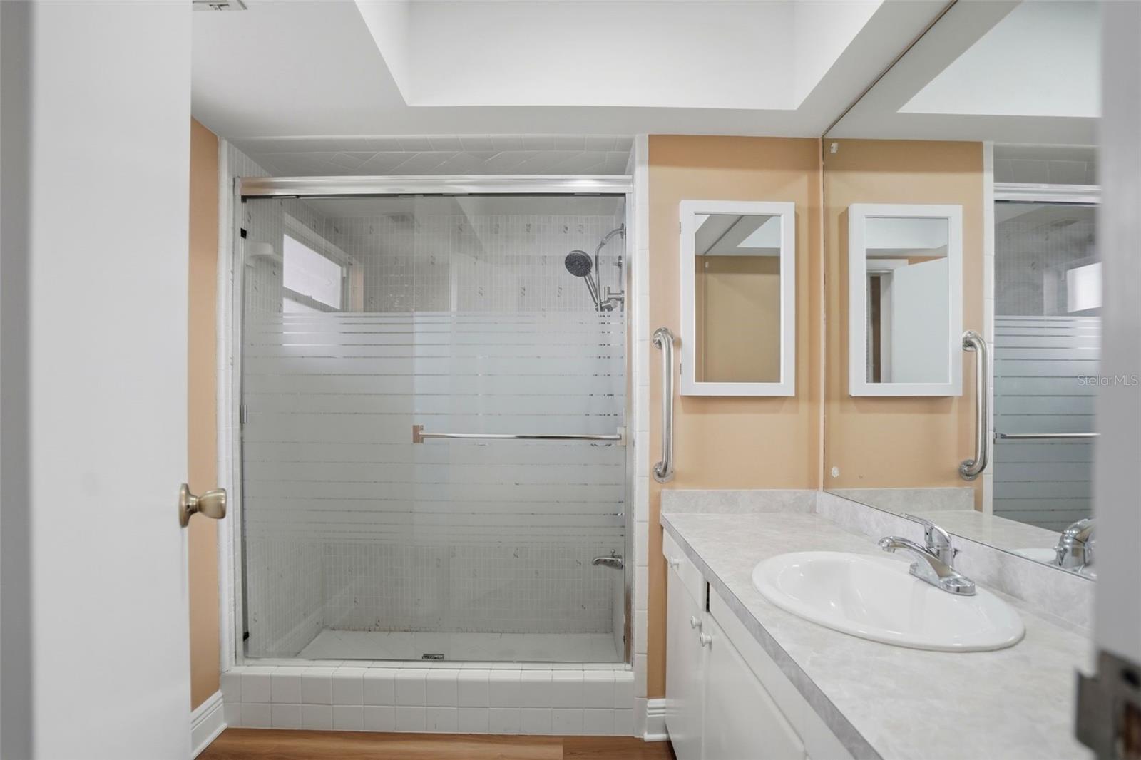 5108 BRITTANY DR S #1006 — photo 14