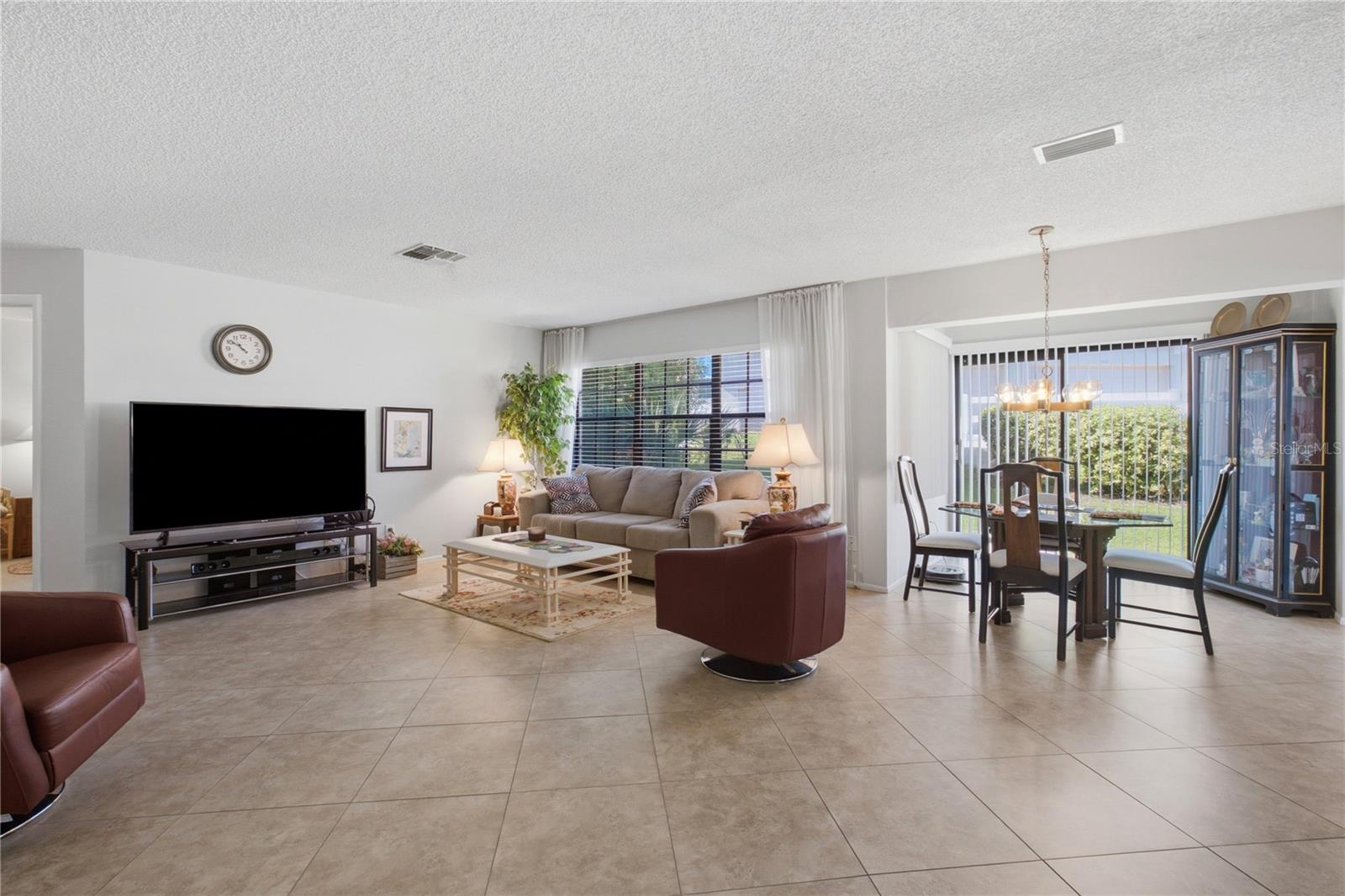 1622 HIGHLAND CLUB LN — photo 13