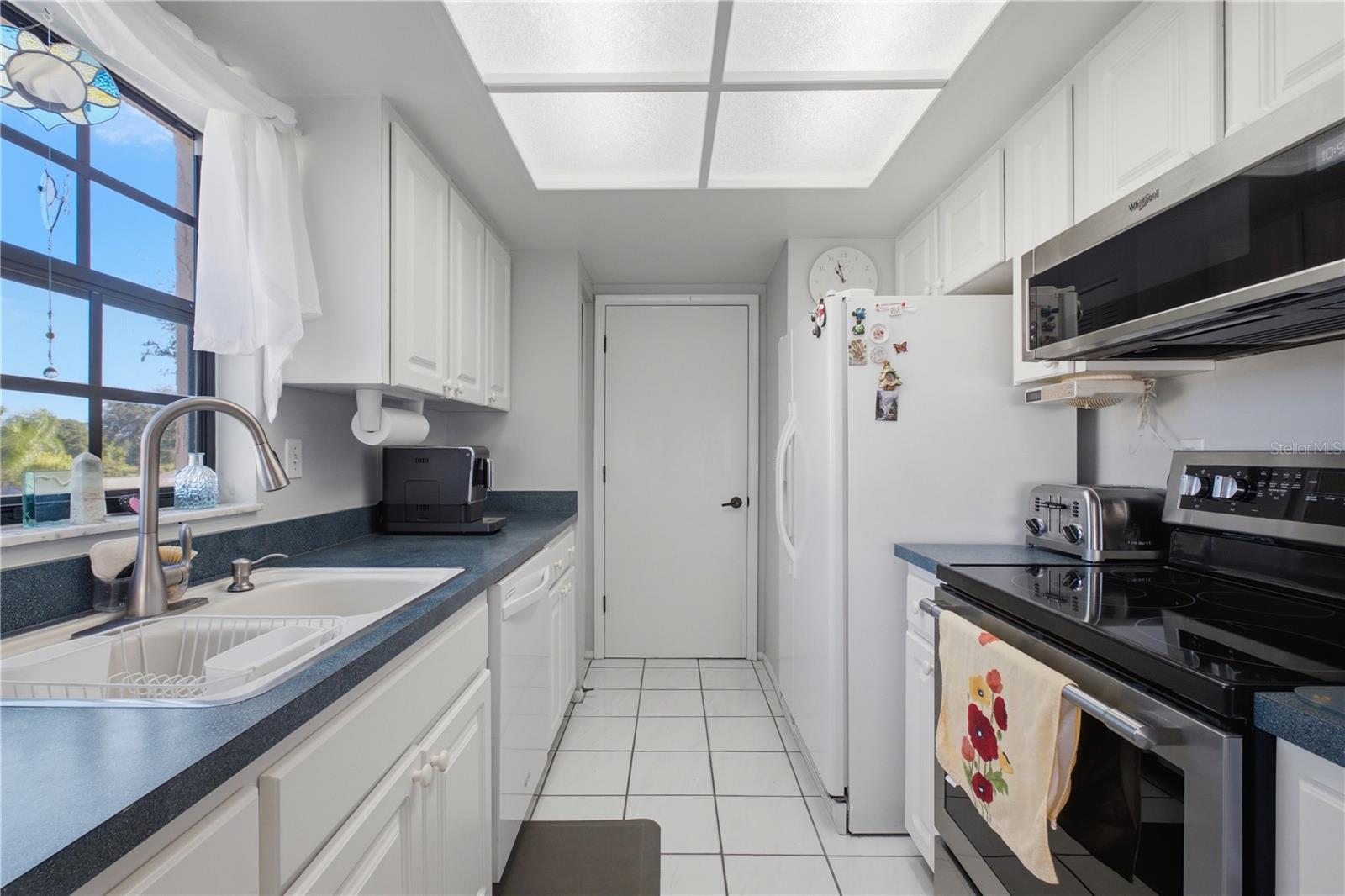 1622 HIGHLAND CLUB LN — photo 21