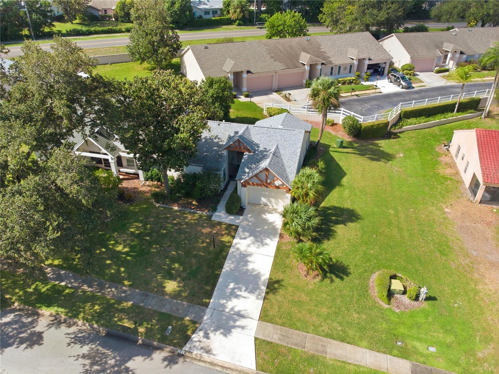 1622 HIGHLAND CLUB LN — photo 43