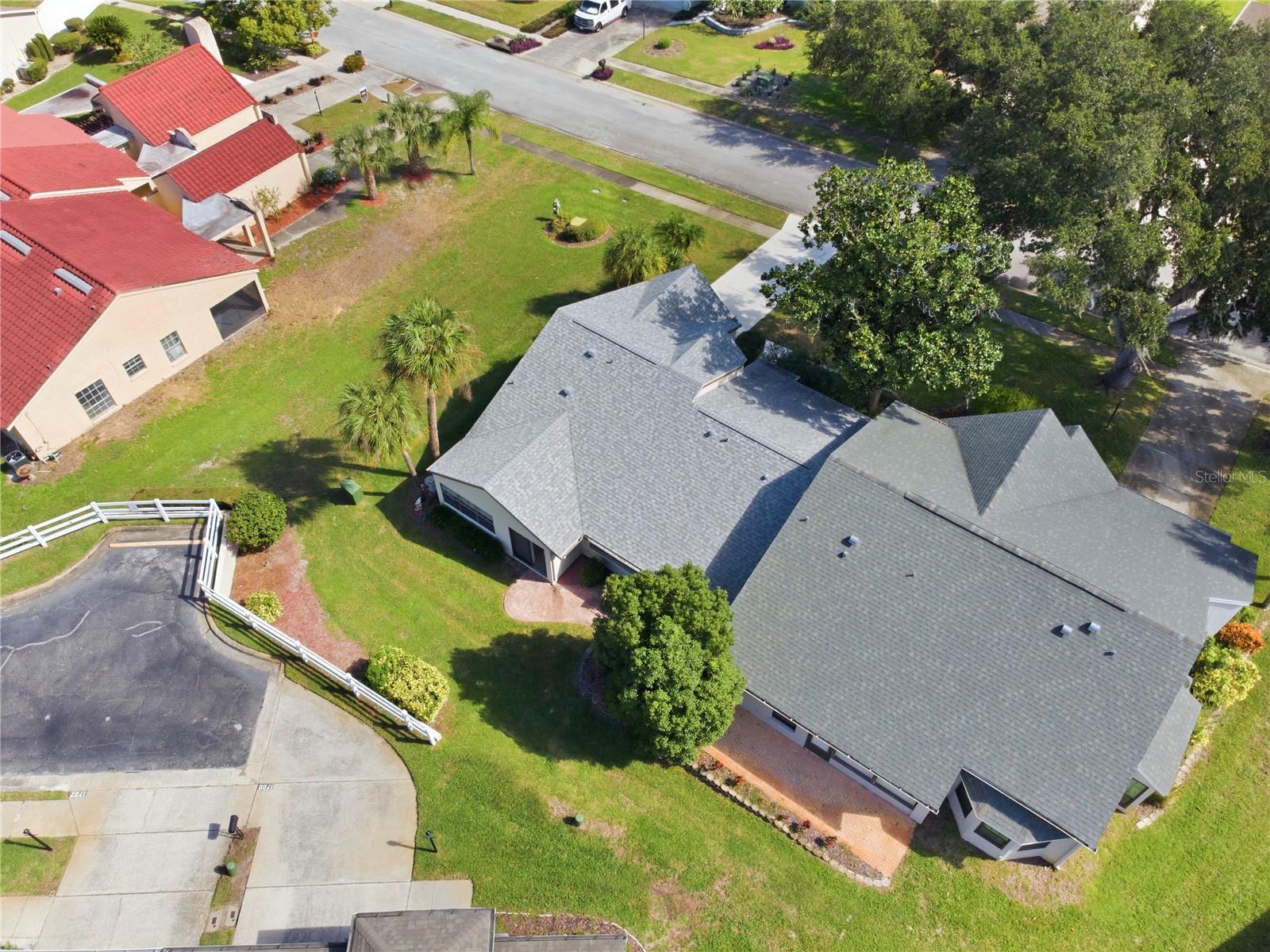 1622 HIGHLAND CLUB LN — photo 50