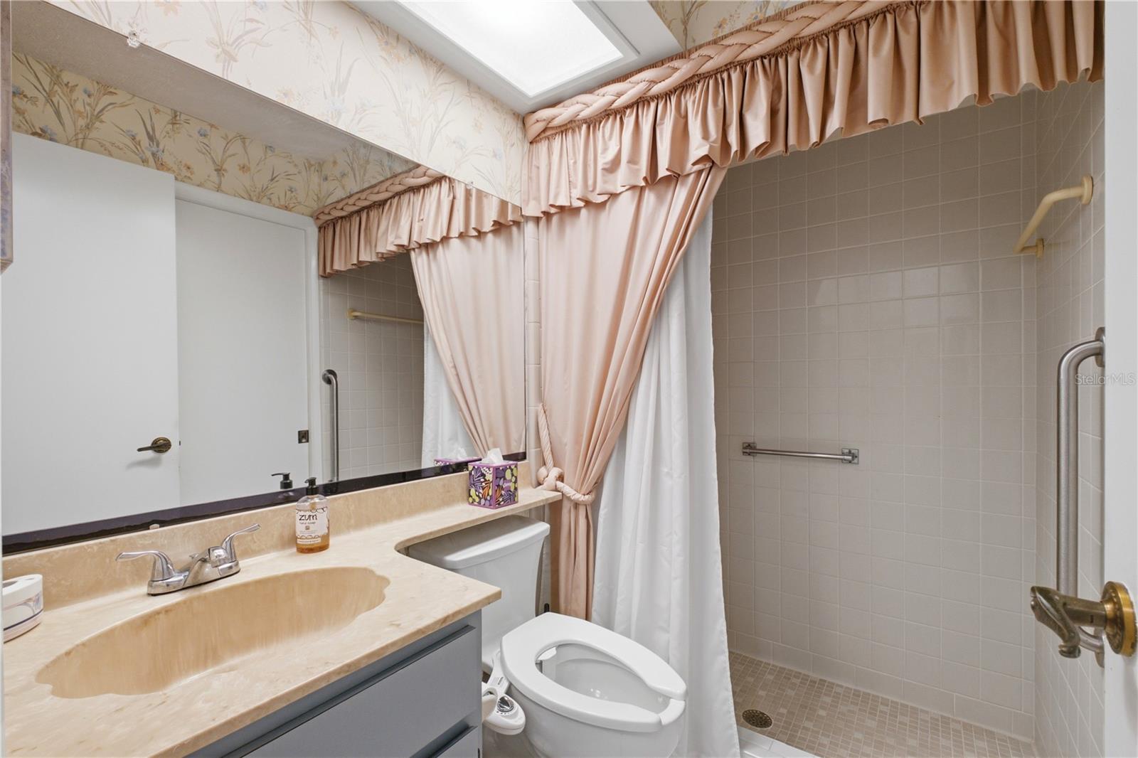 1622 HIGHLAND CLUB LN — photo 34