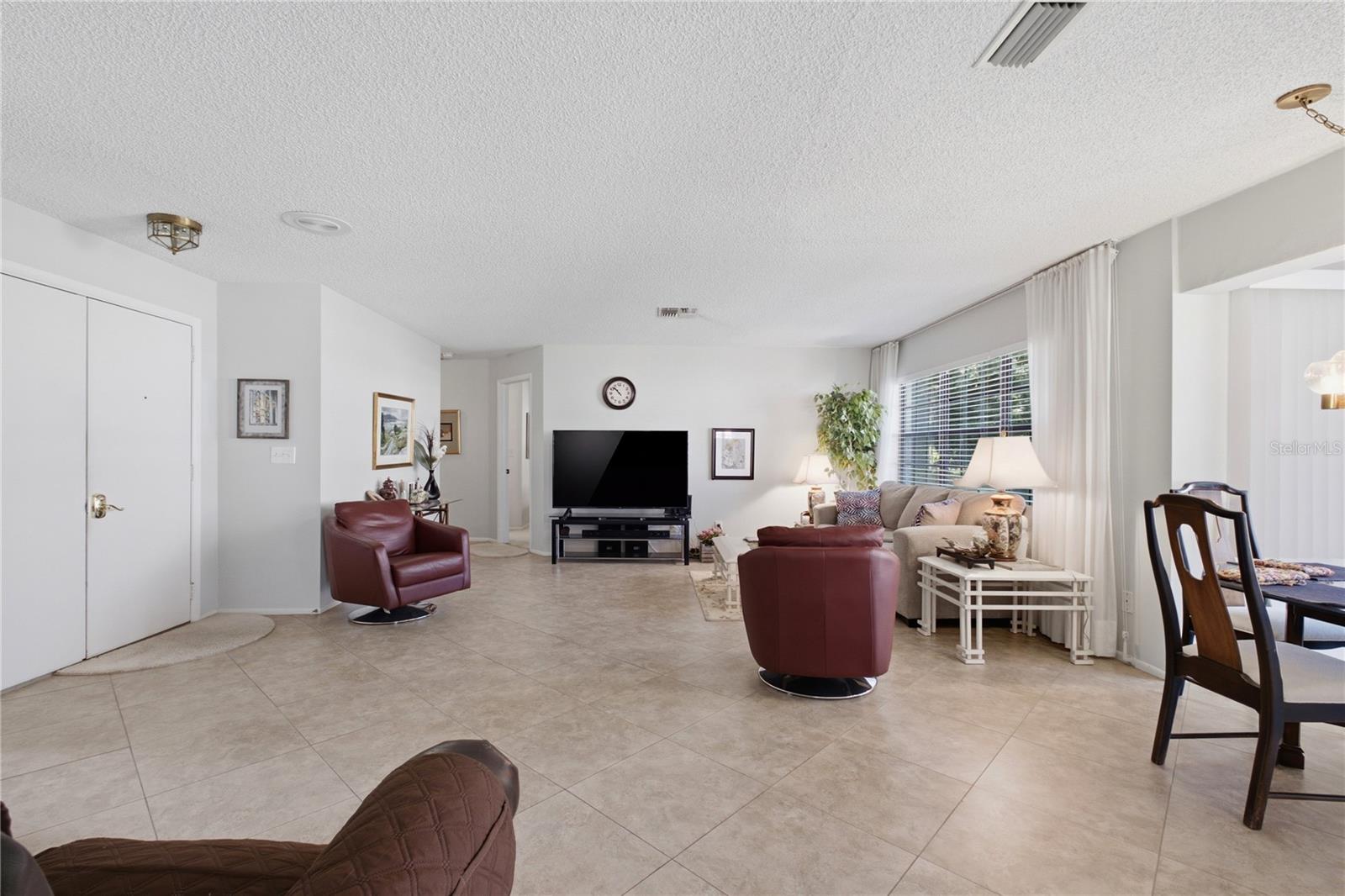 1622 HIGHLAND CLUB LN — photo 15
