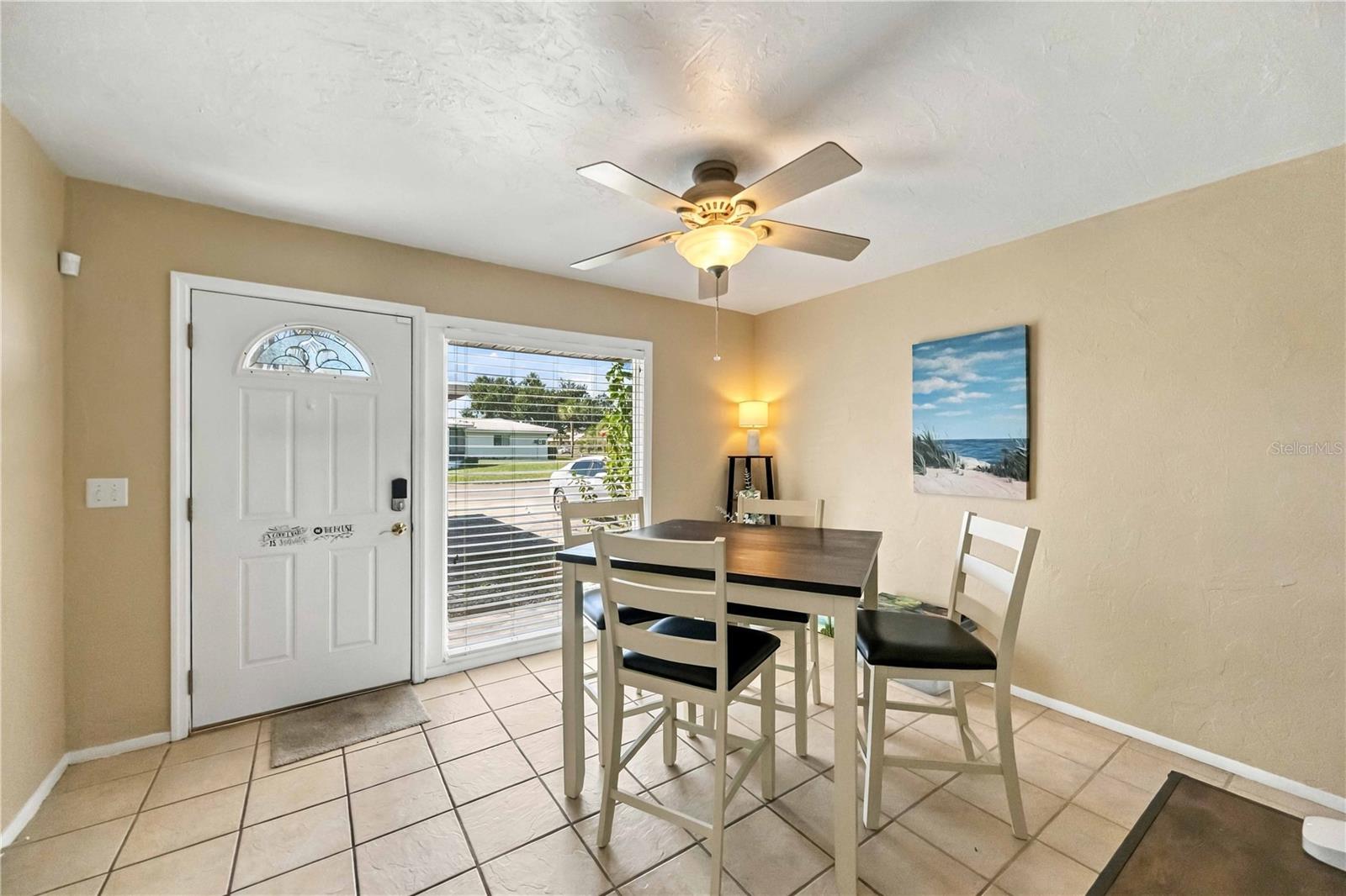 168 CIRCLEWOOD DR #102 — photo 5
