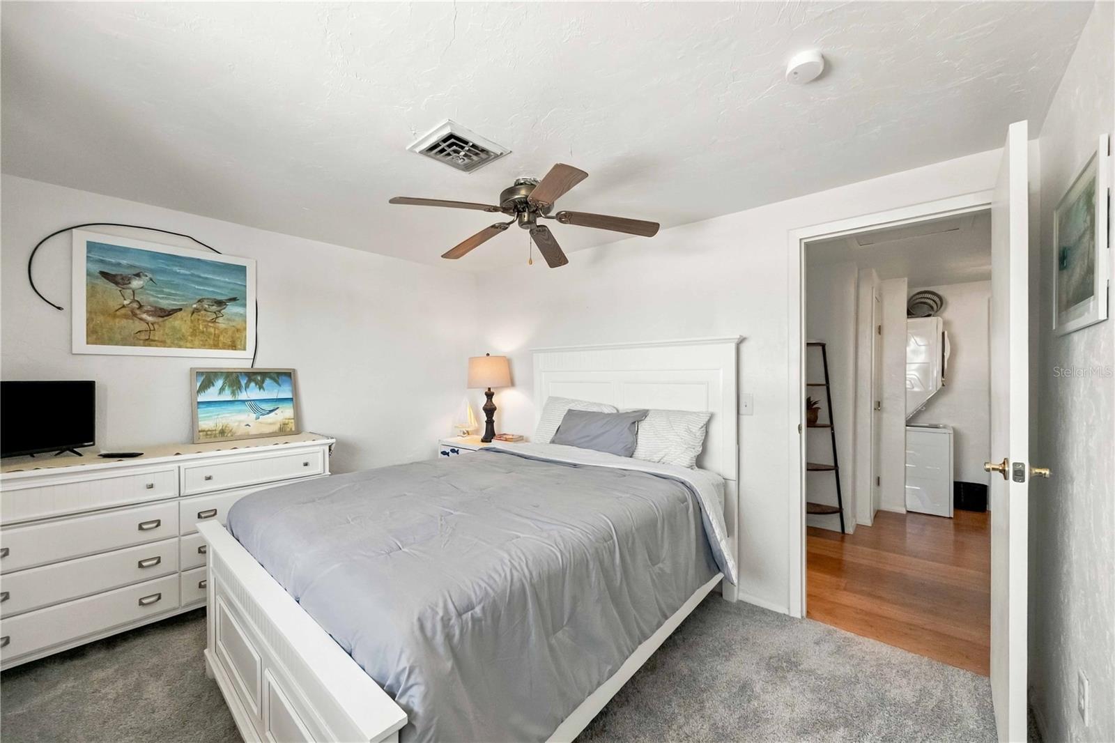 168 CIRCLEWOOD DR #102 — photo 24
