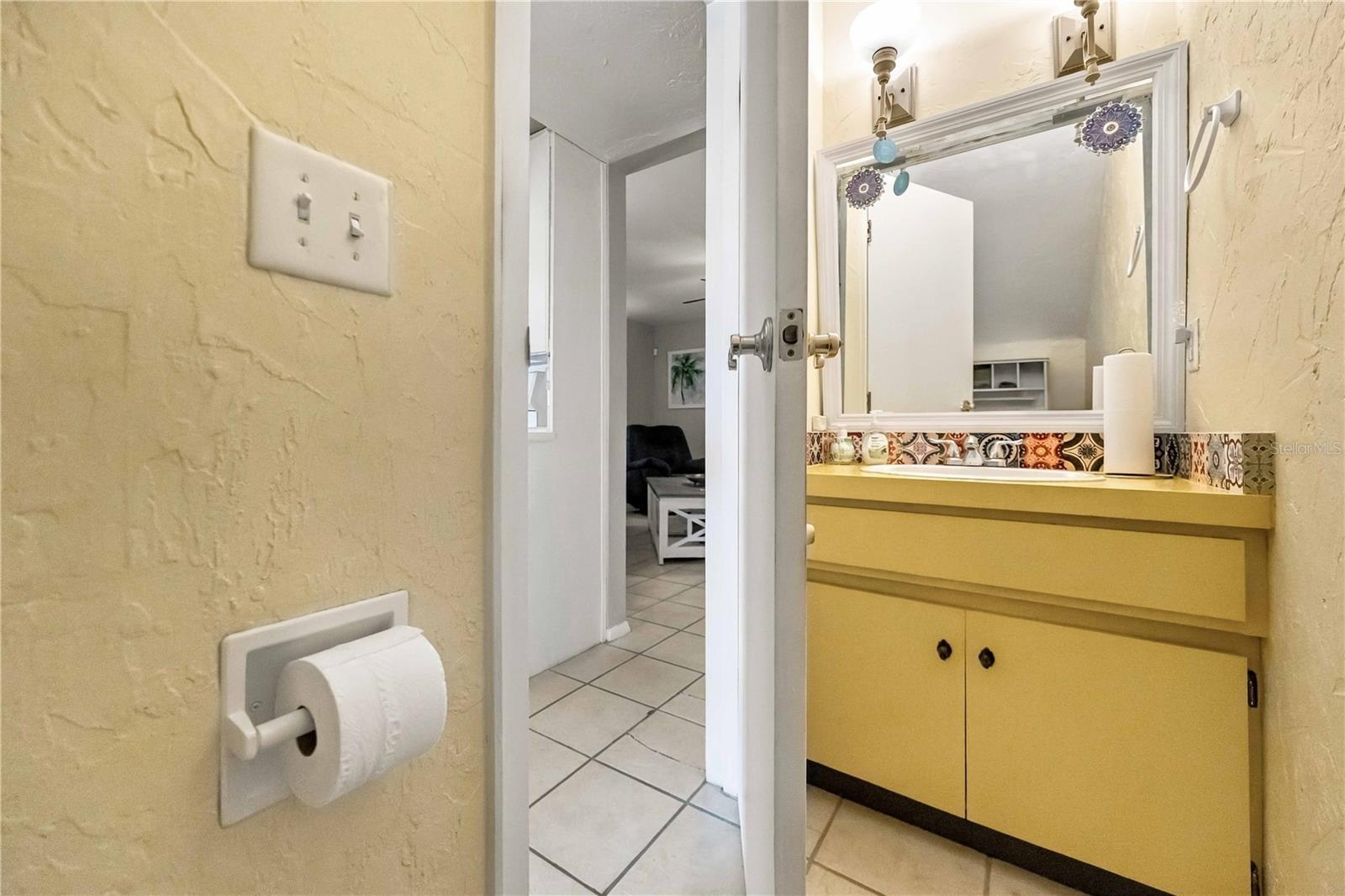 168 CIRCLEWOOD DR #102 — photo 17